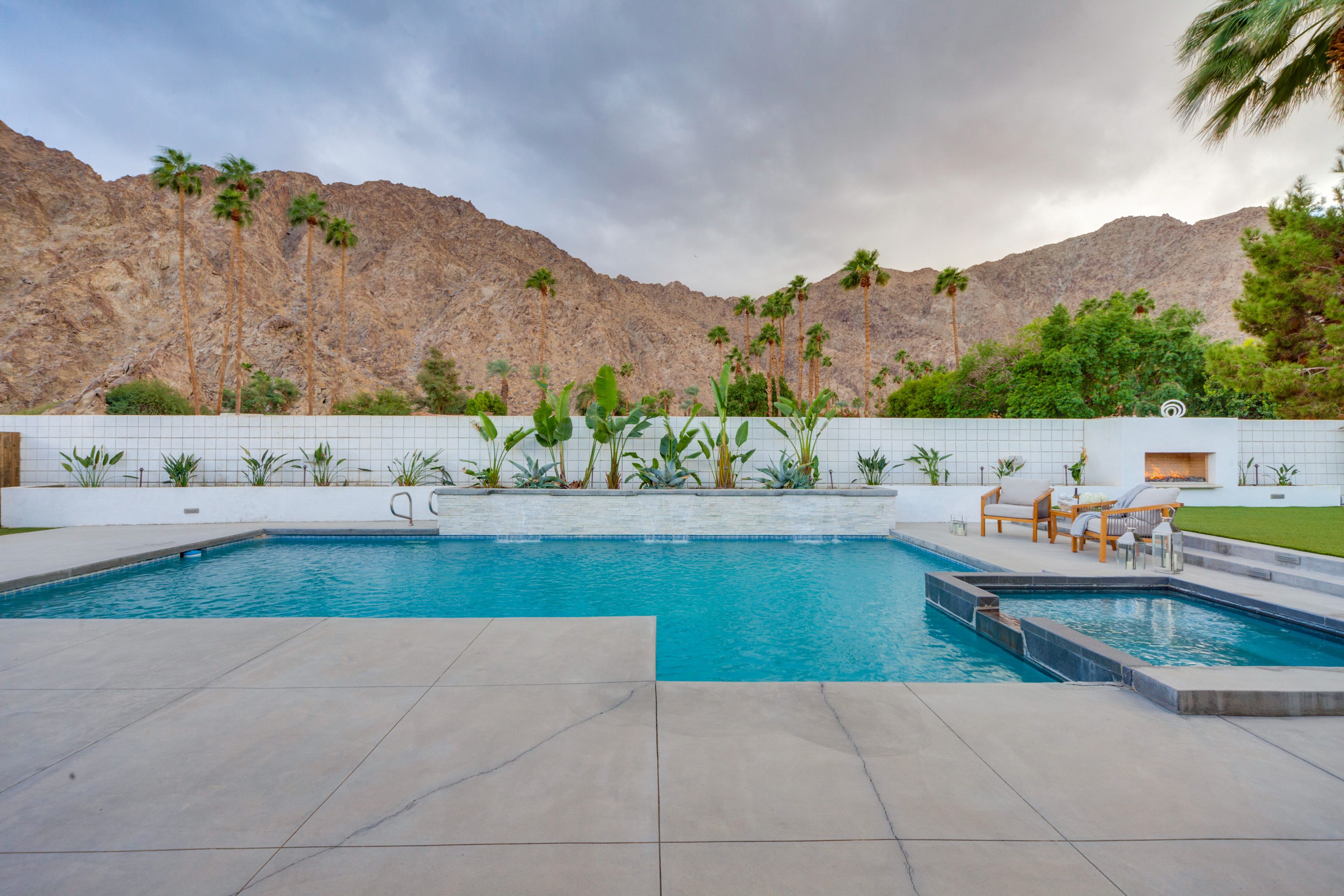 Private Heated Pool & Spa