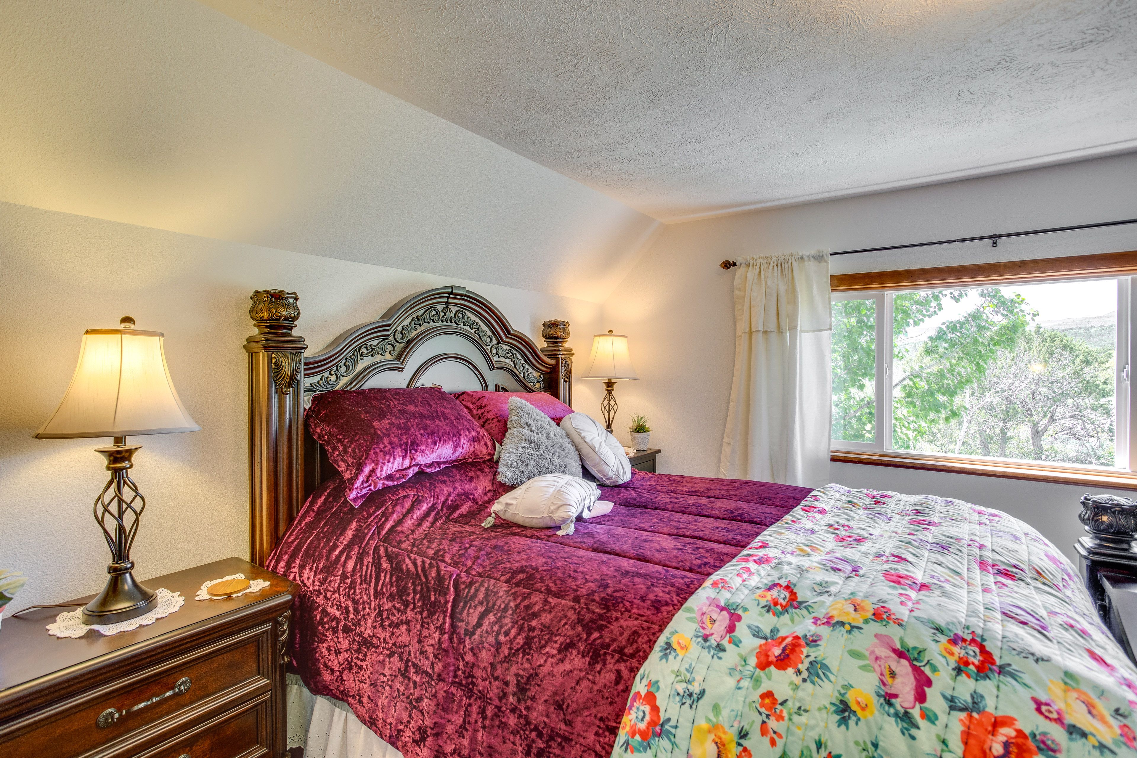Bedroom 4 | Queen Bed | 2nd Level