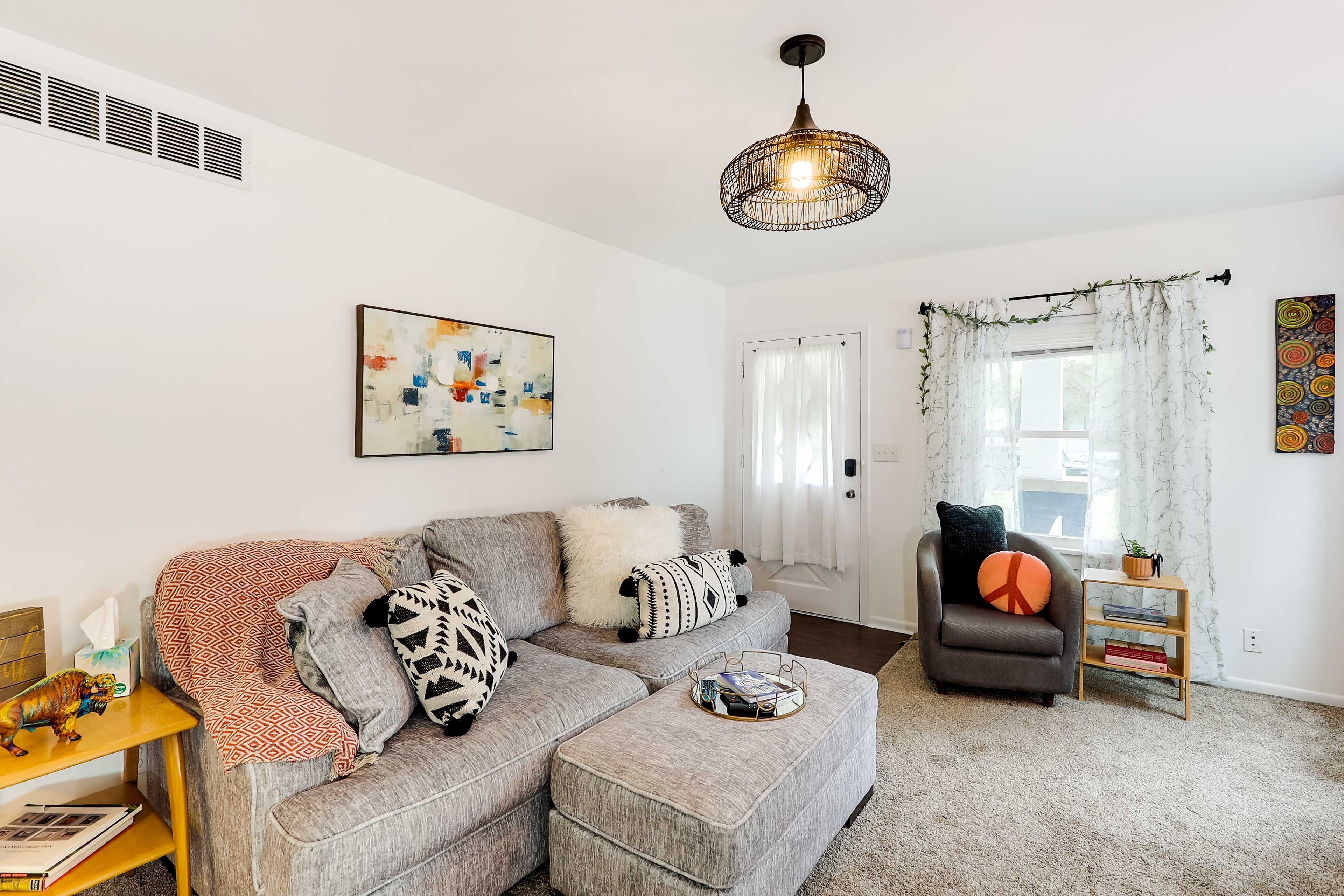 Living Room | Central Heating & A/C | Sleeper Sofa