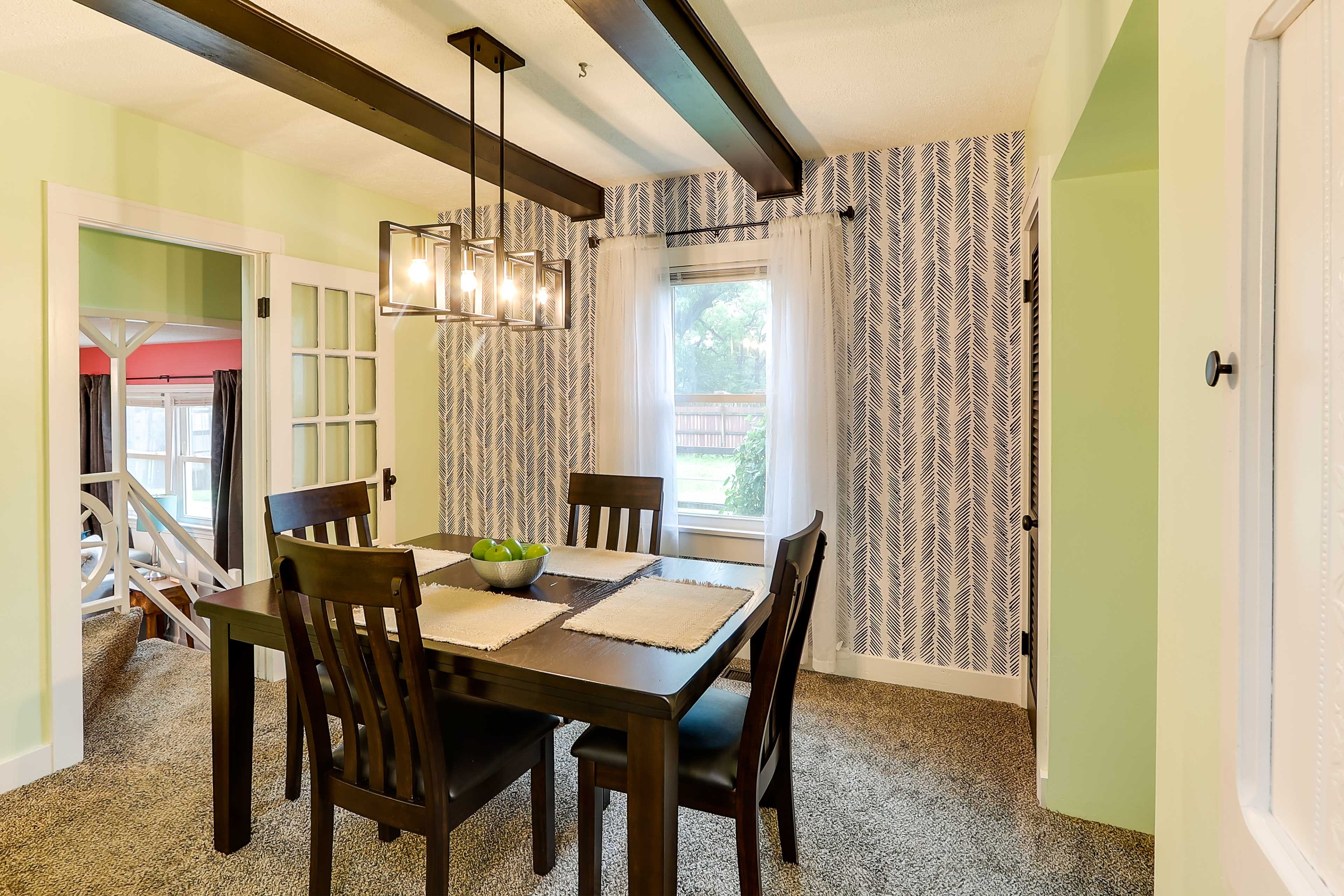Dining Area | Dishware & Flatware