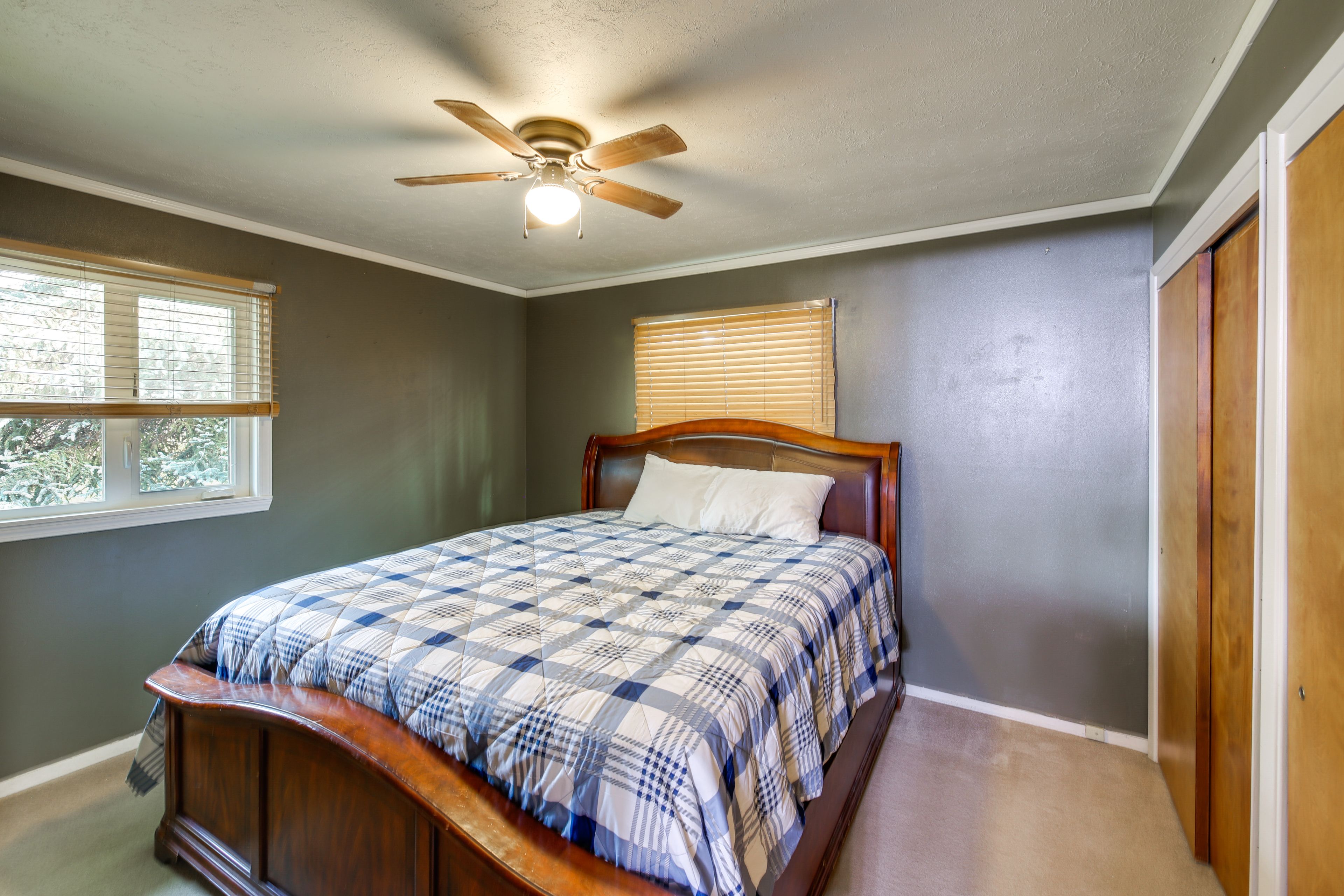 Bedroom 2 | 2nd Floor | Queen Bed | Linens Provided | Ceiling Fans