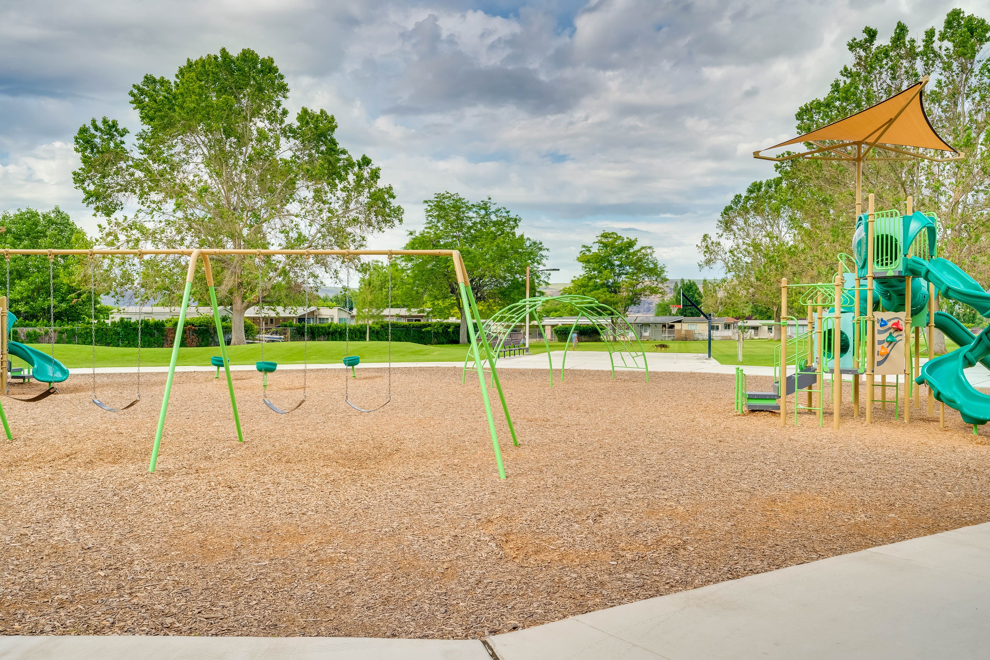Crescent Bar Community | Playground