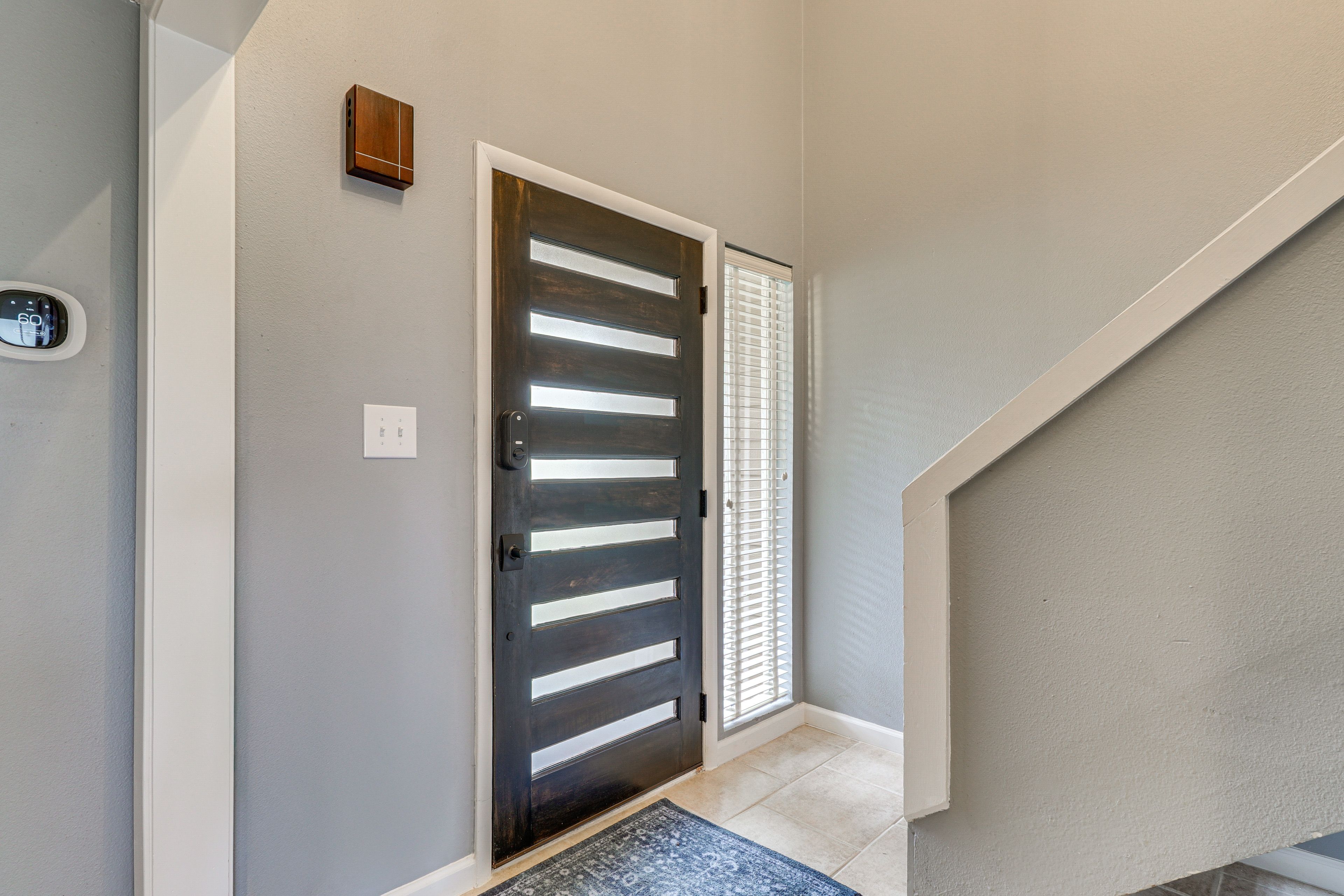 Entryway | Stairs to 2nd Floor