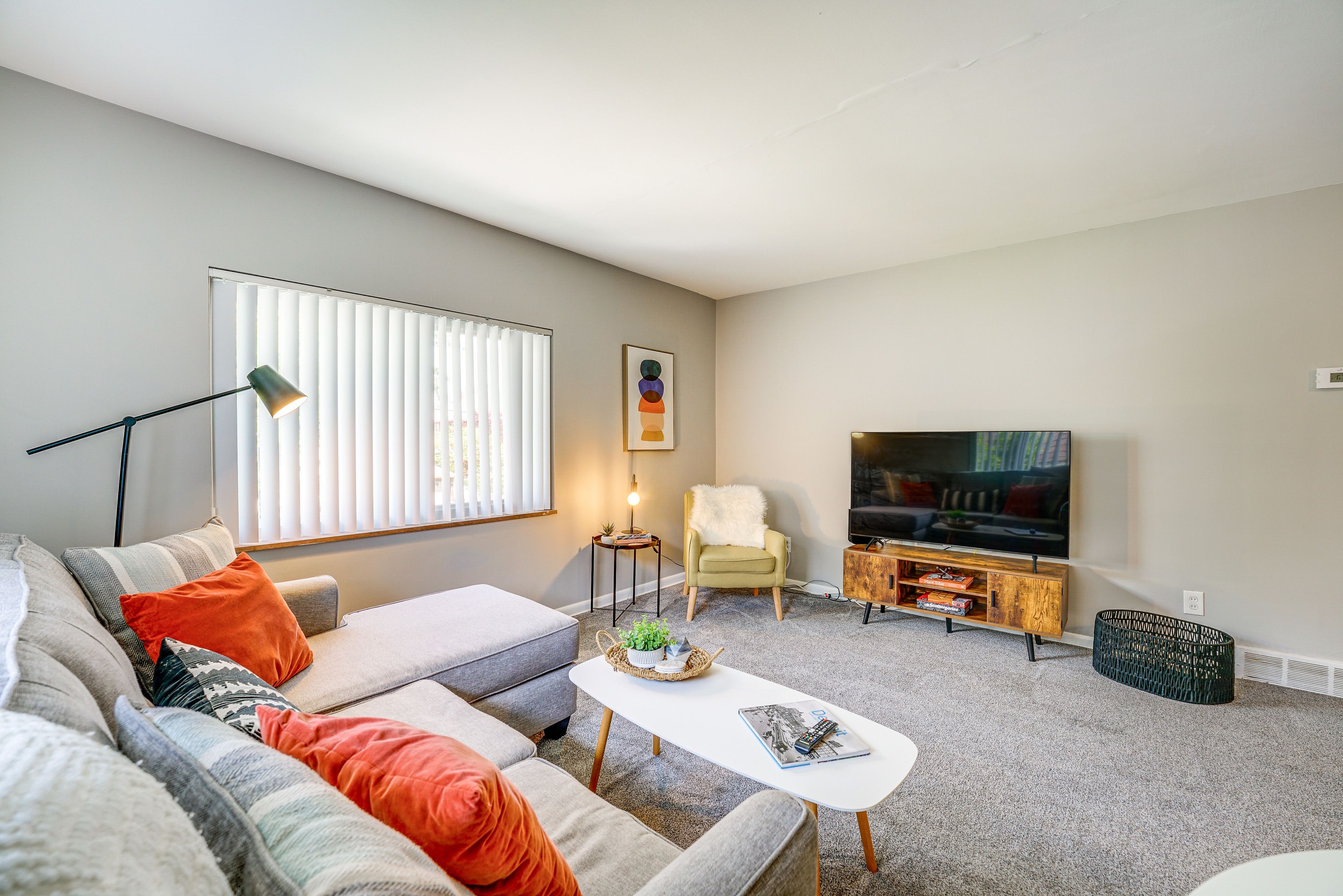 Wyandotte Vacation Rental | 1BR | 1BA | 760 Sq Ft | Stairs Required