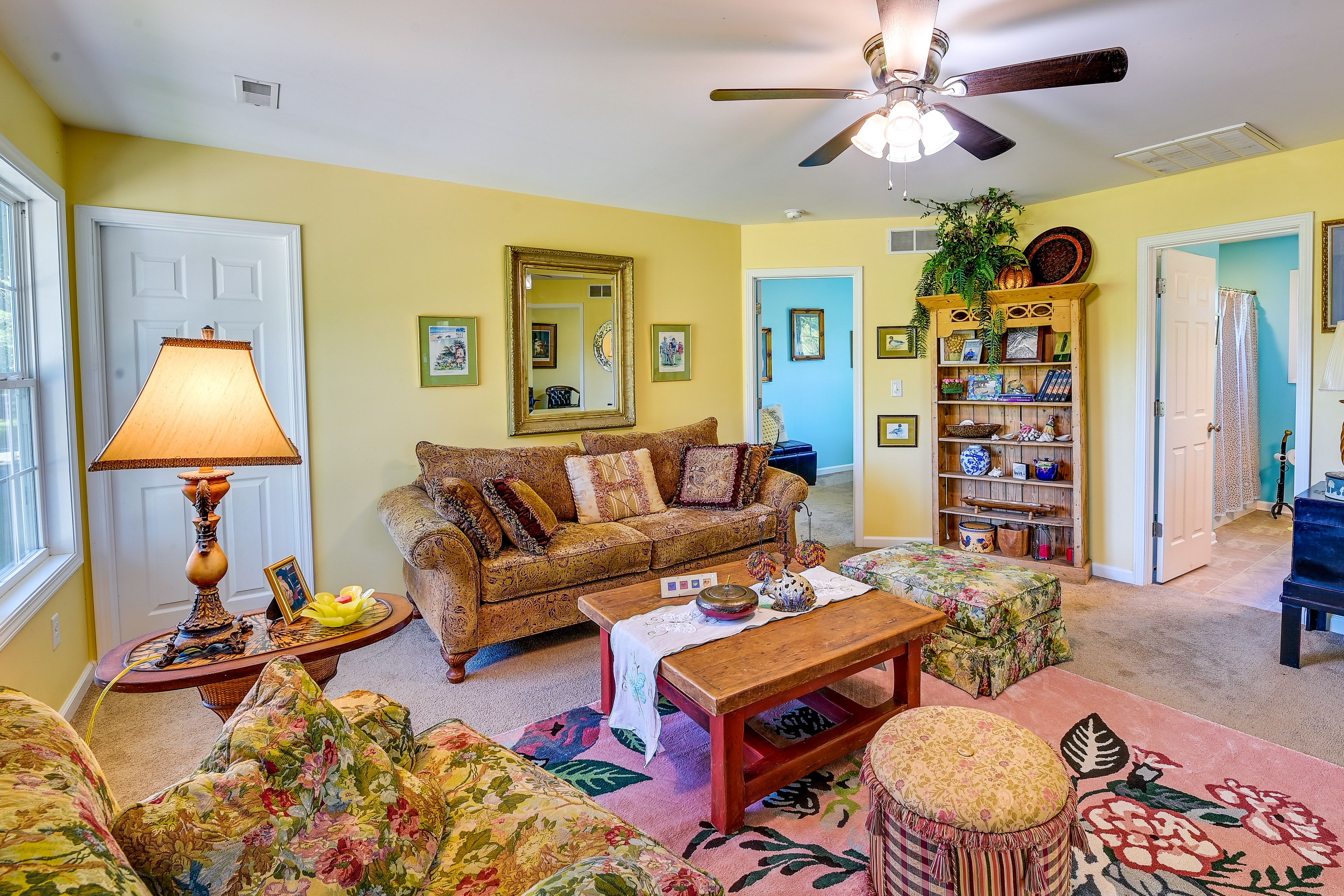 Living Room | Central Air Conditioning