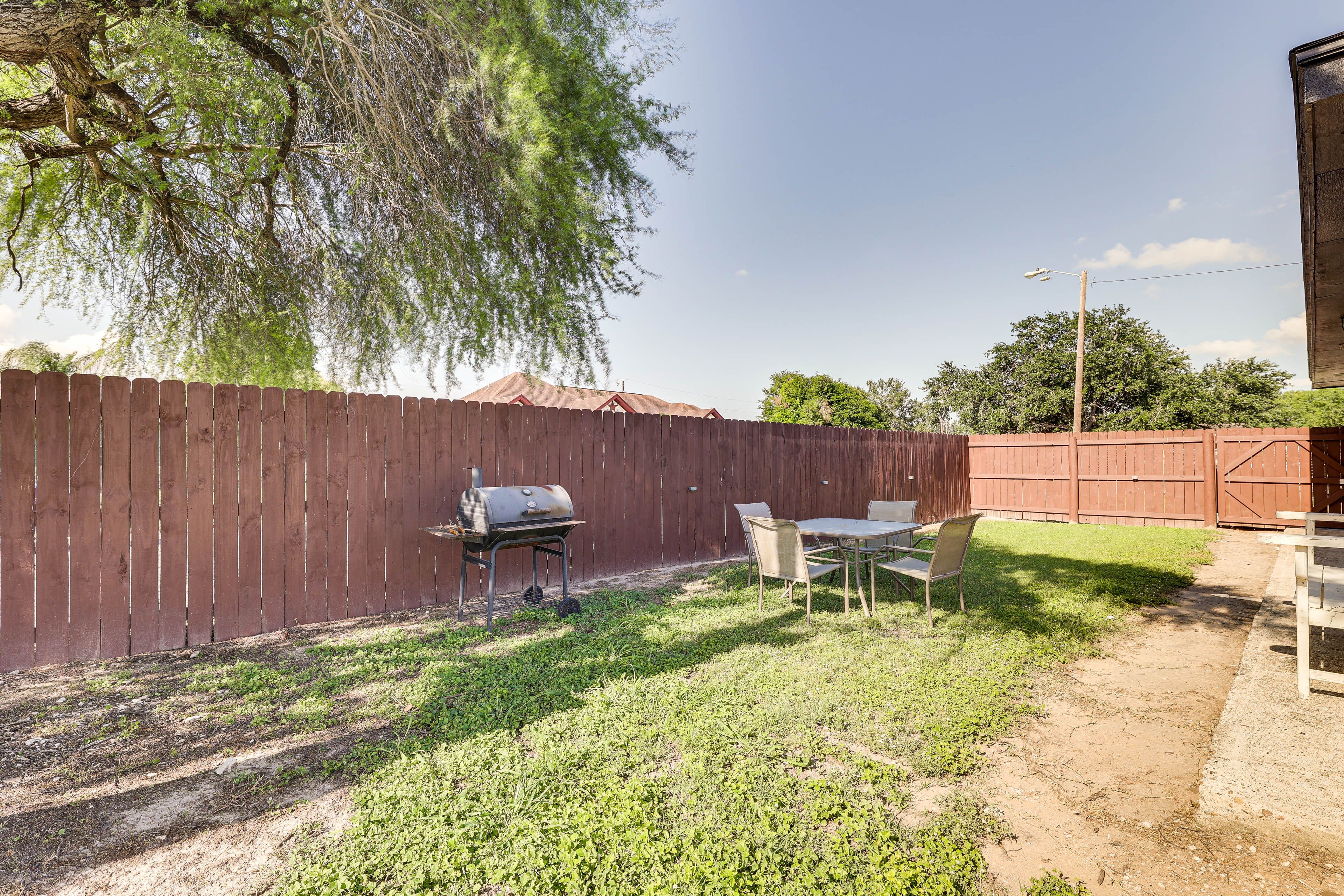 Backyard | Dining Area | Charcoal Grill