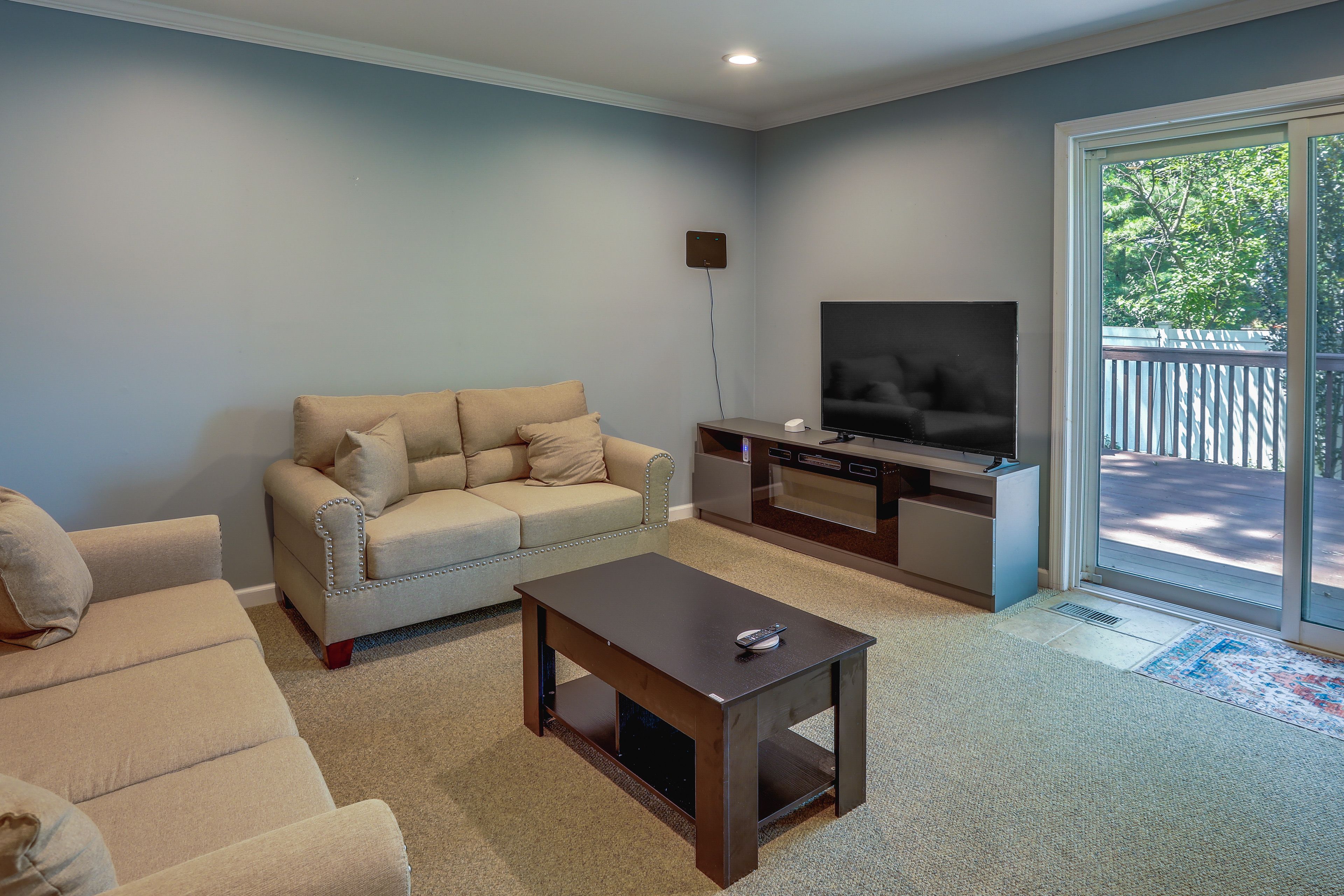 Living Room | Free WiFi | Central A/C | Laptop-Friendly Workspace