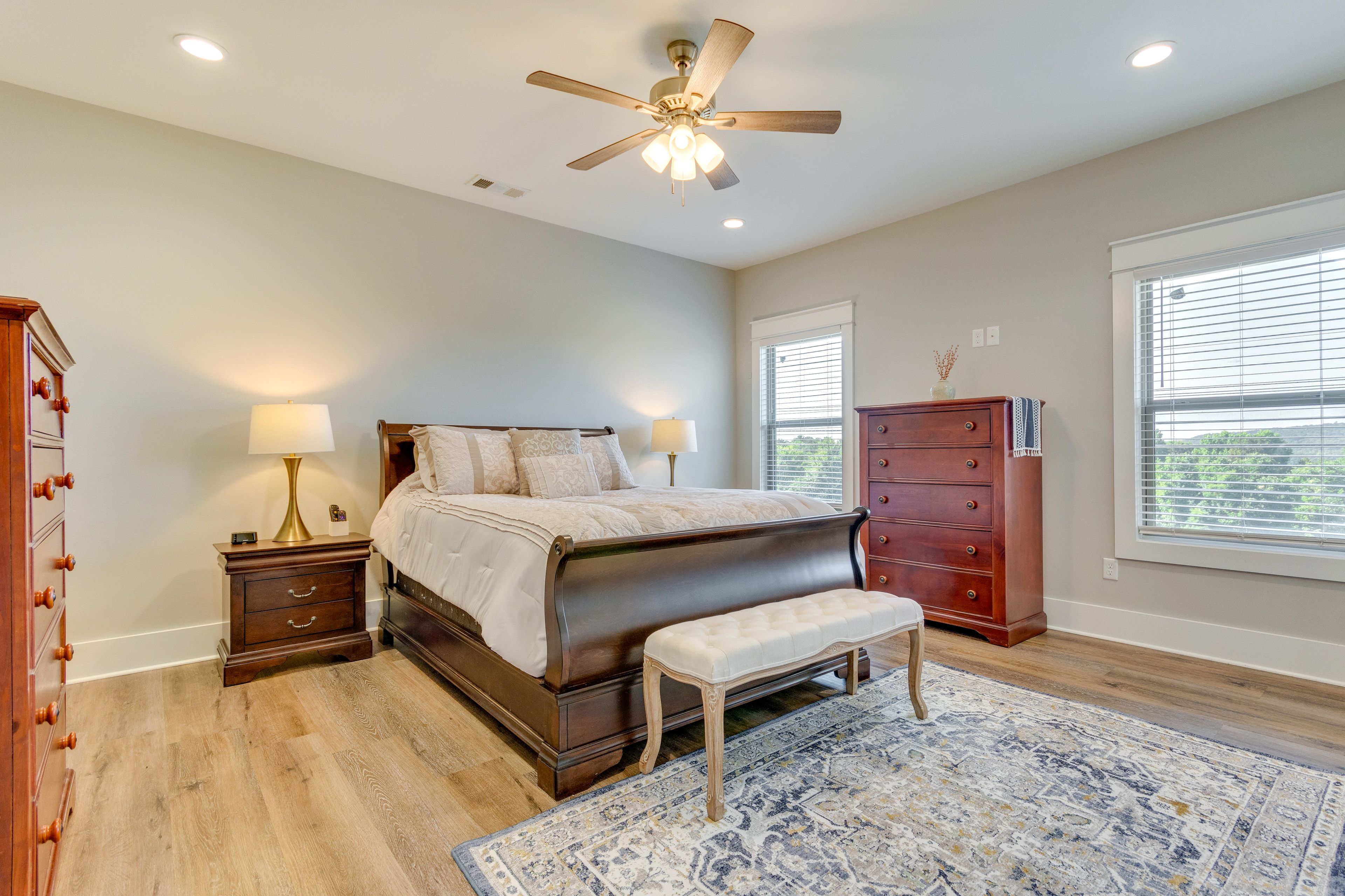 Bedroom 1 | Queen Bed | Smart TV | Linens Provided