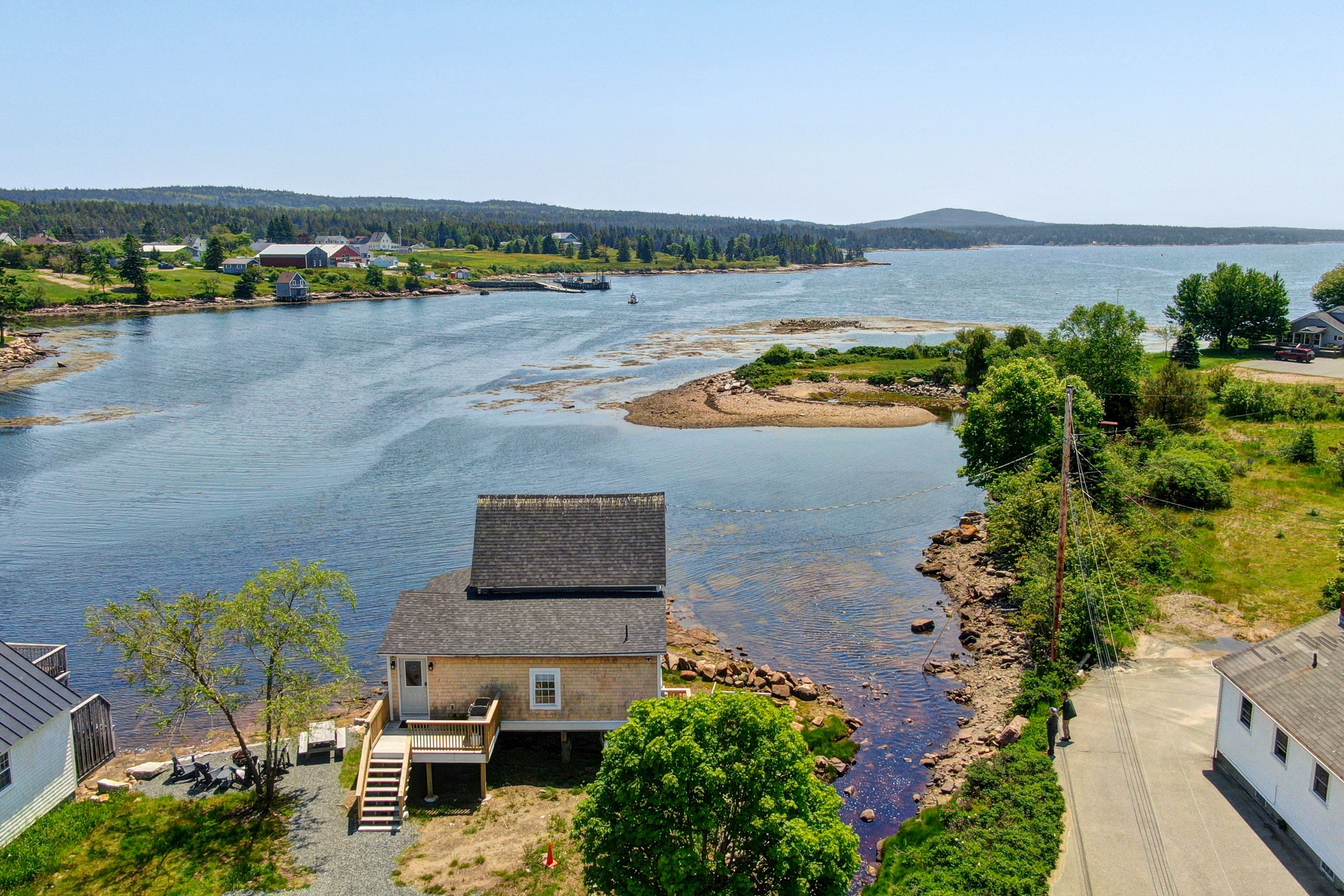 Henry Cove