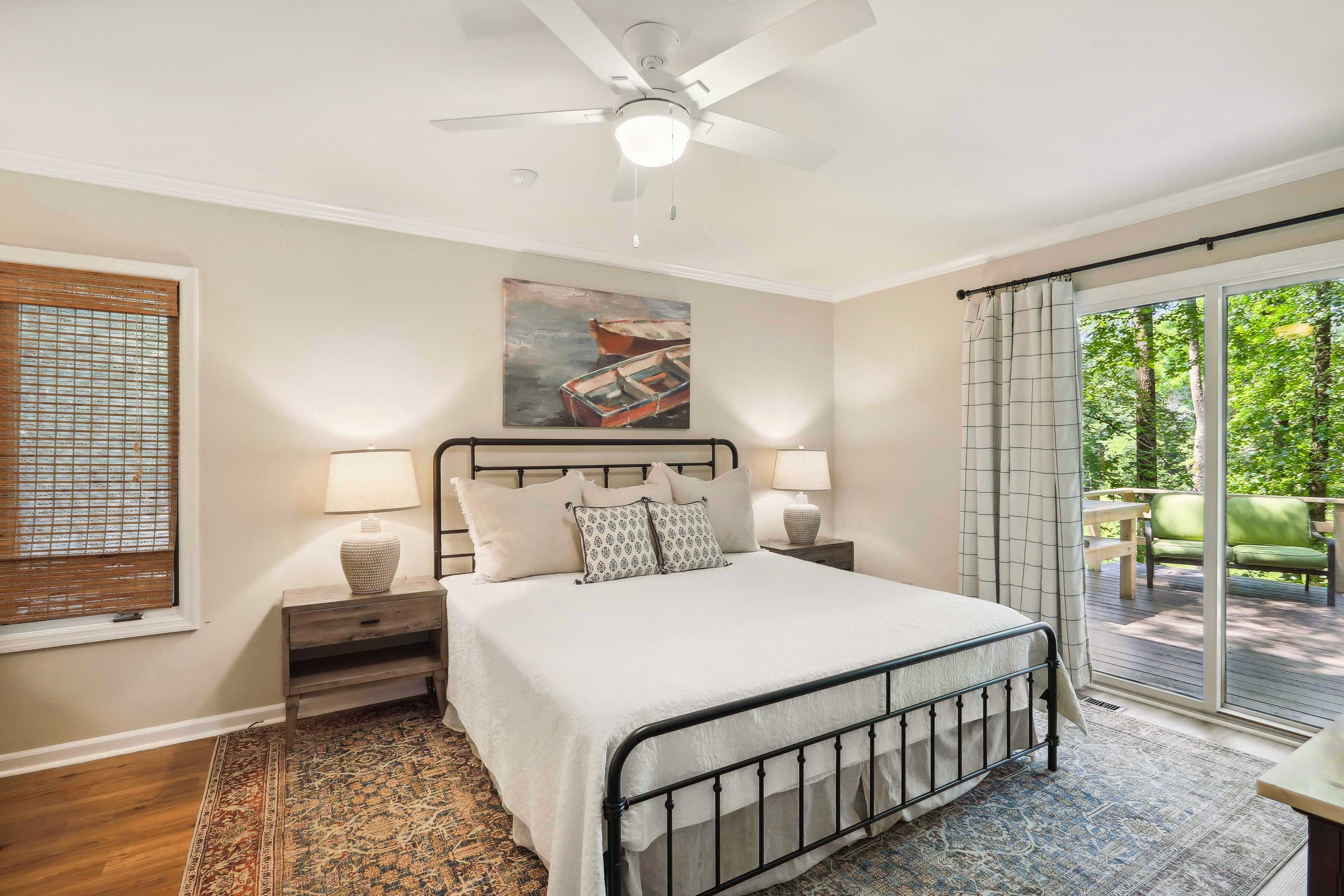 Bedroom Suite | King Bed | Linens Provided
