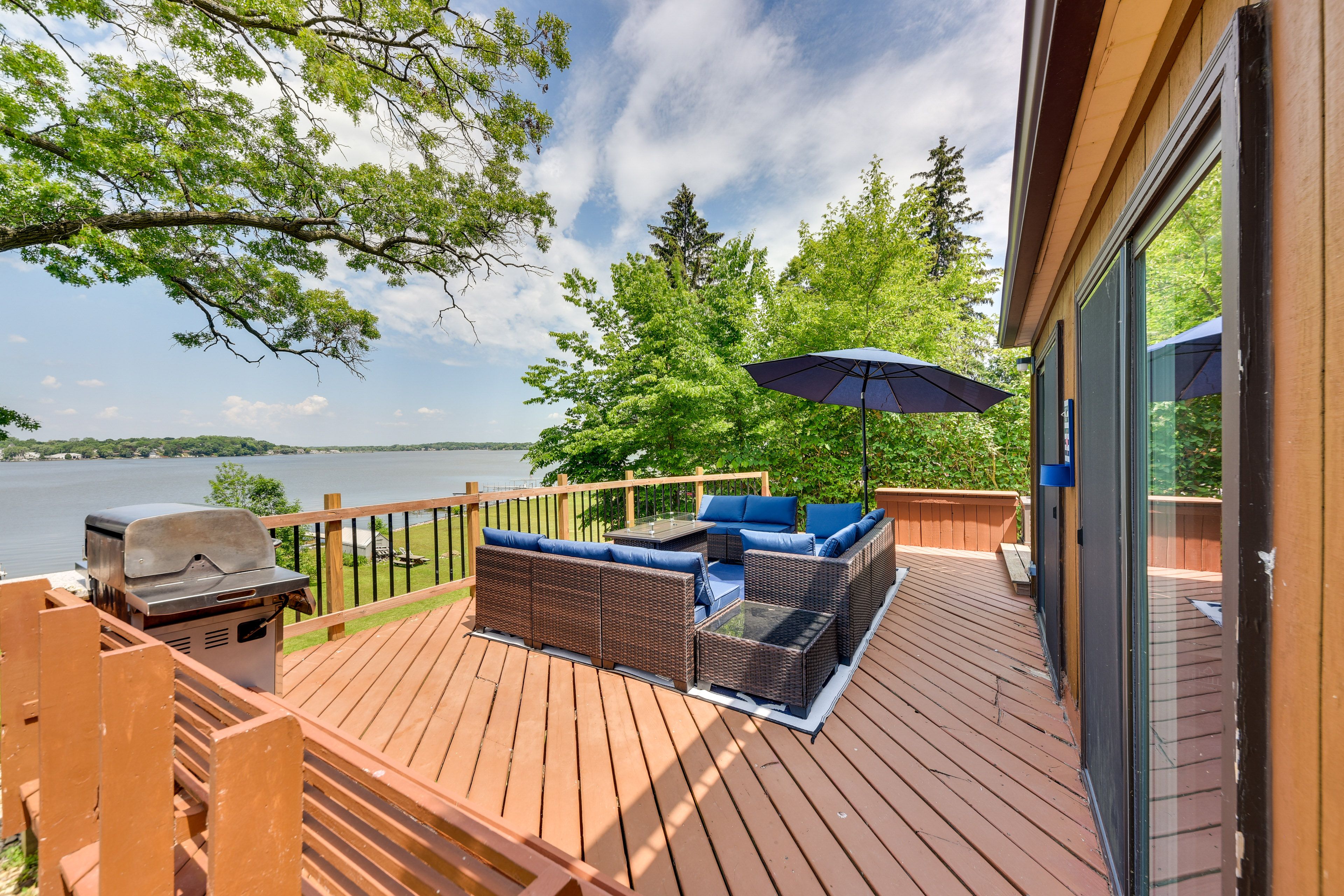 Back Deck | Gas Grill