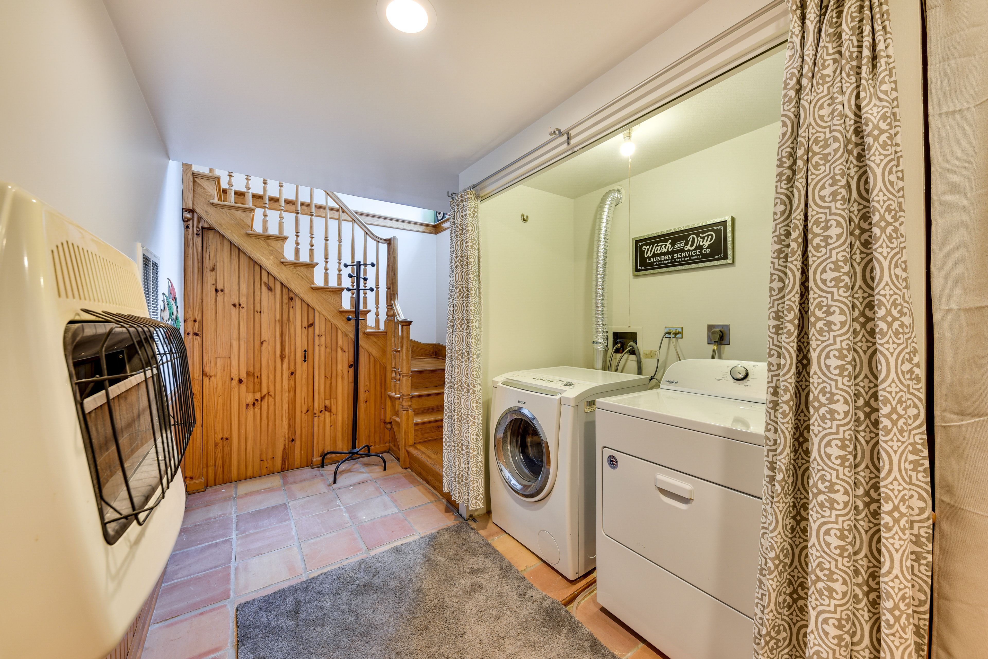 Washer & Dryer