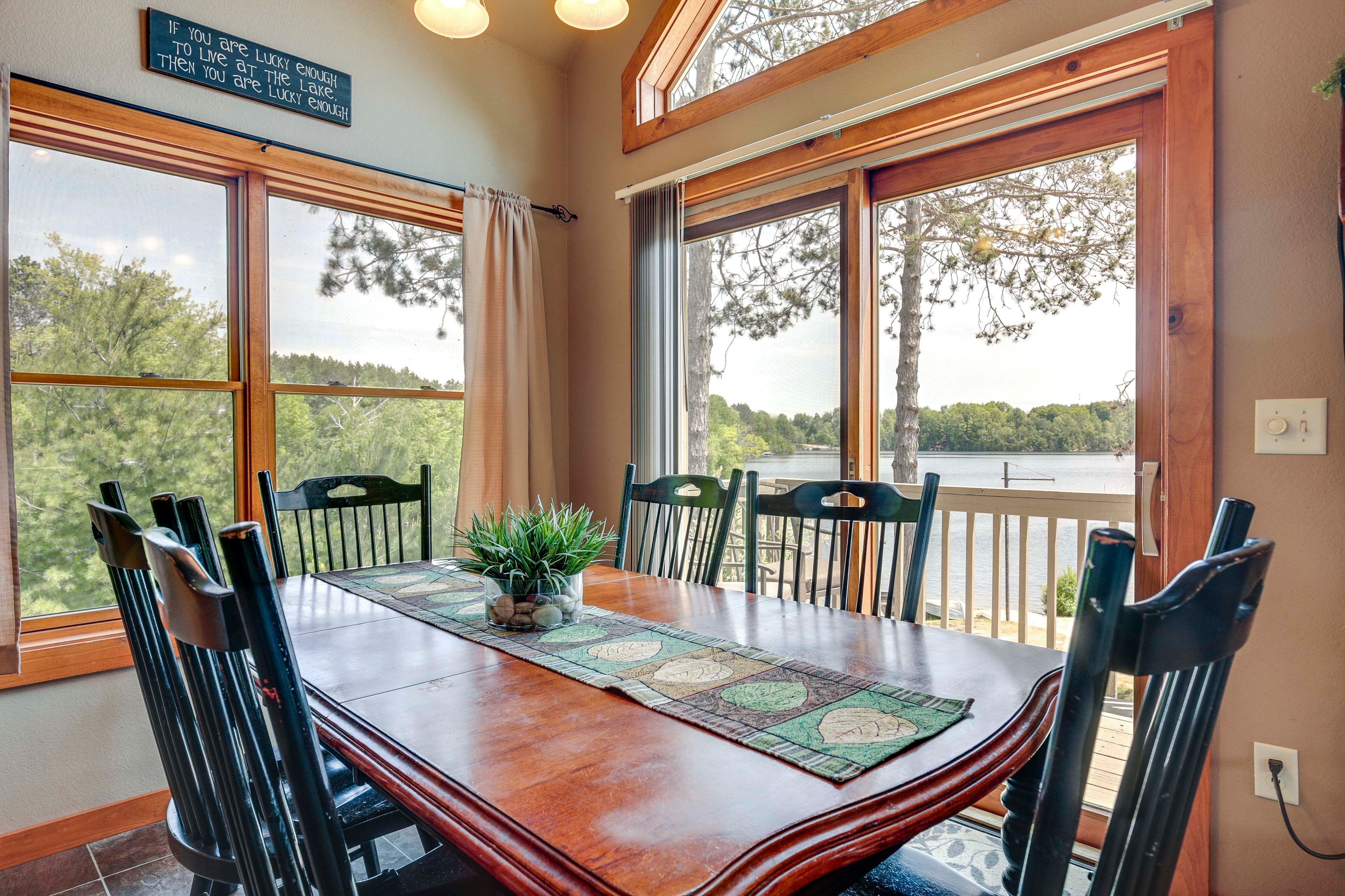 Dining Area | Dishware/Flatware | Trash Bags/Paper Towels