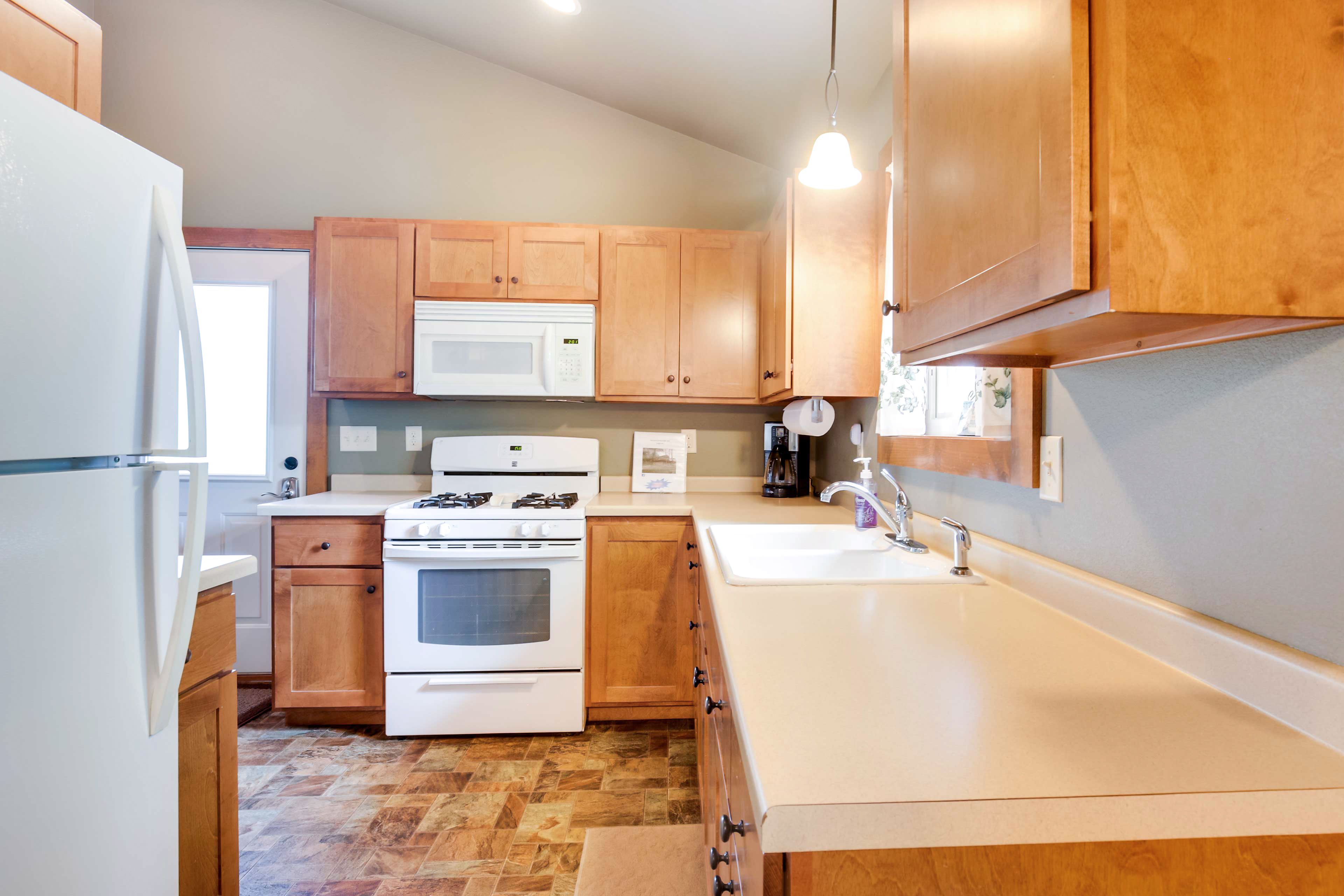 Kitchen | Cooking Basics | Coffee Maker | Blender