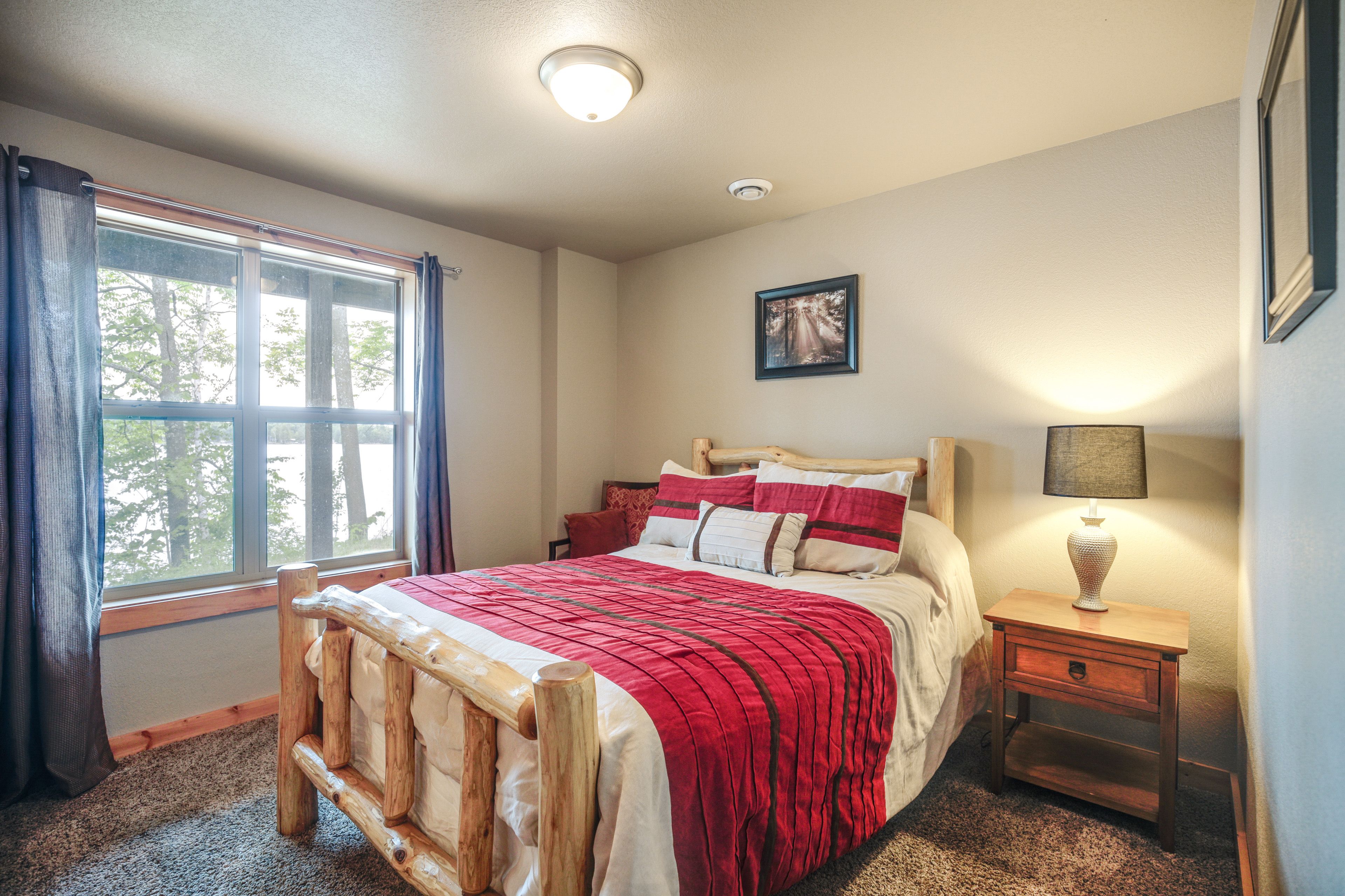 Bedroom 2 | Queen Bed | Basement | Hangers