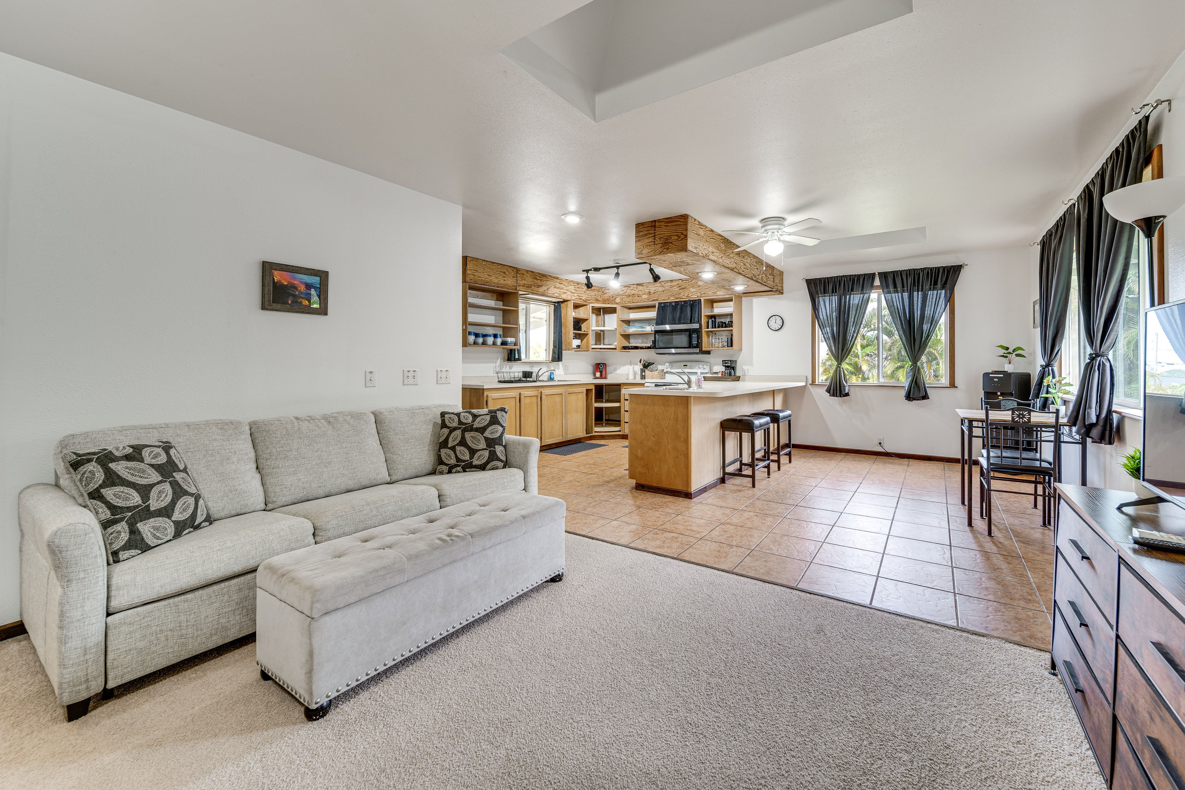 Keaau Vacation Rental | Studio | 1BA | 600 Sq Ft | Stairs to Enter