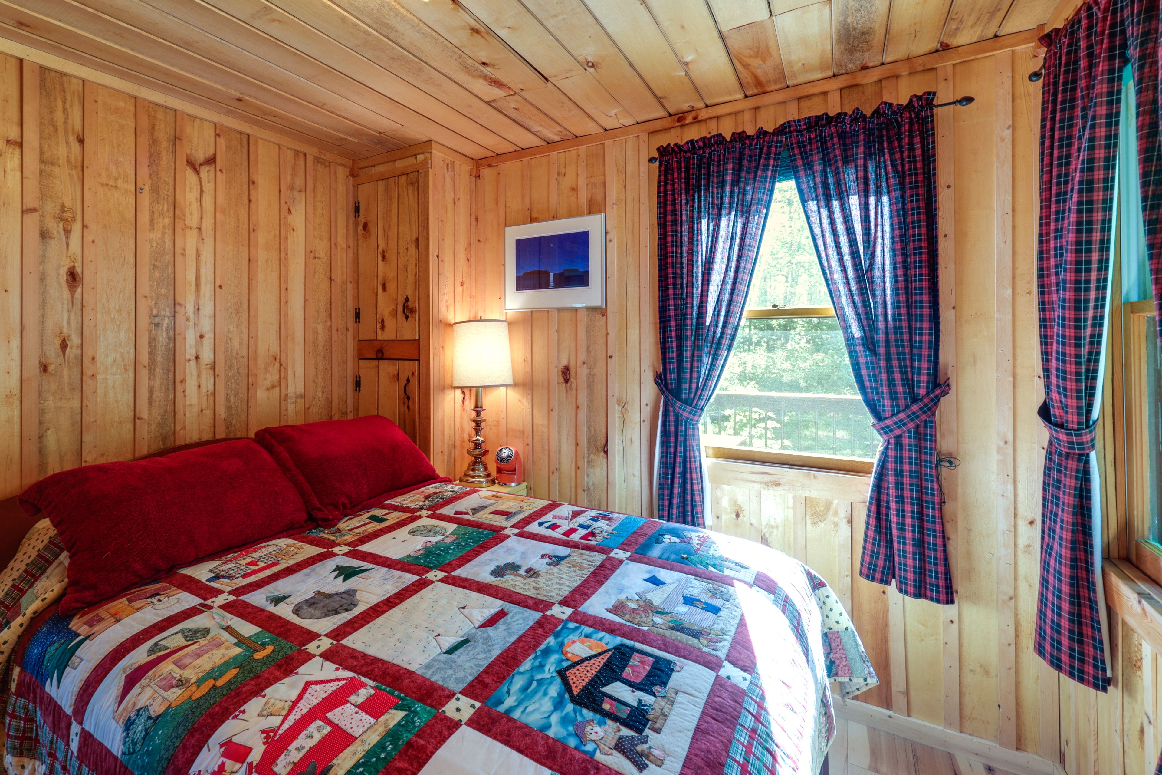 Bedroom 2 | Full Bed
