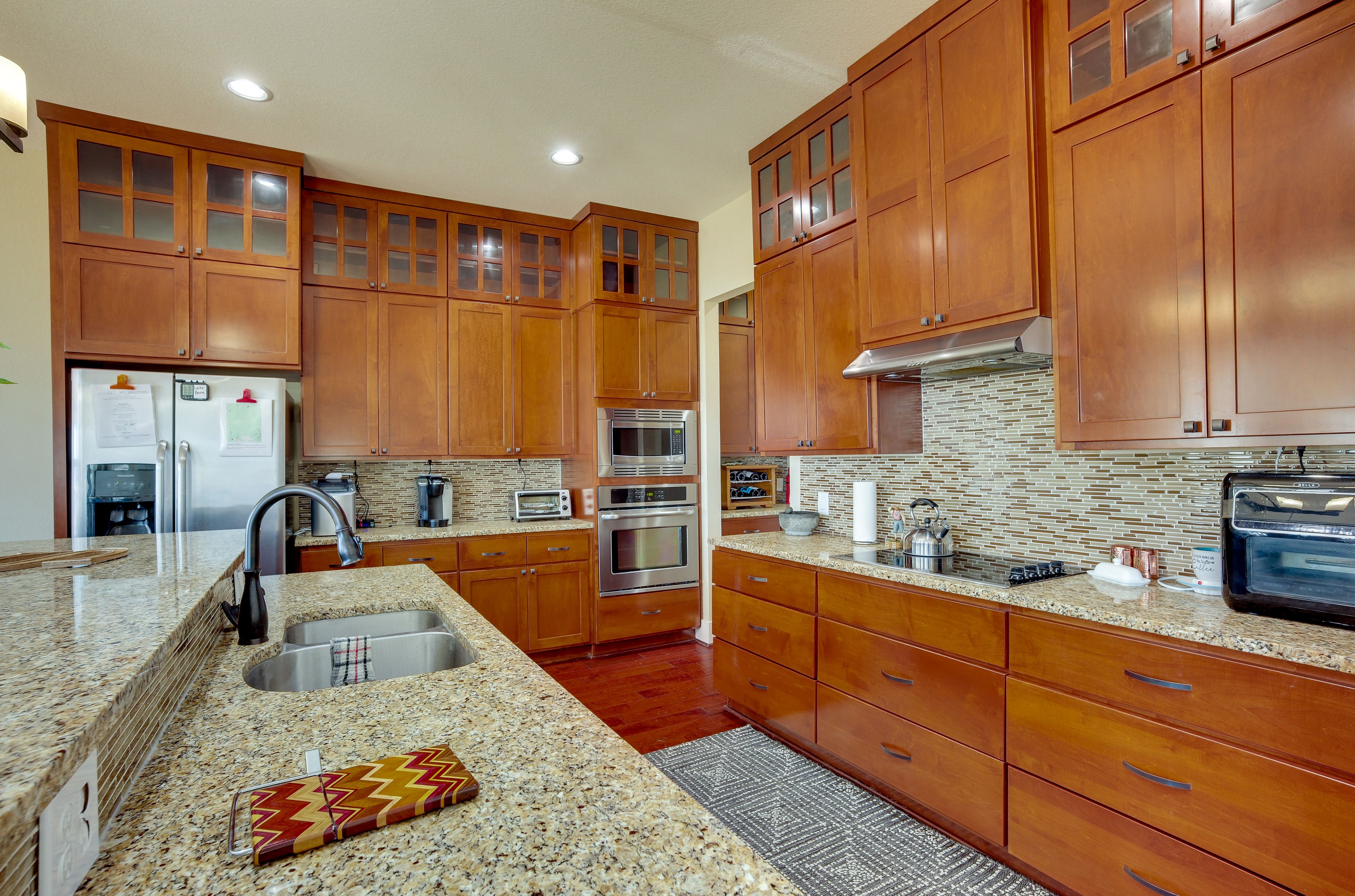 Kitchen | 1st Floor | Coffee Maker | Spices