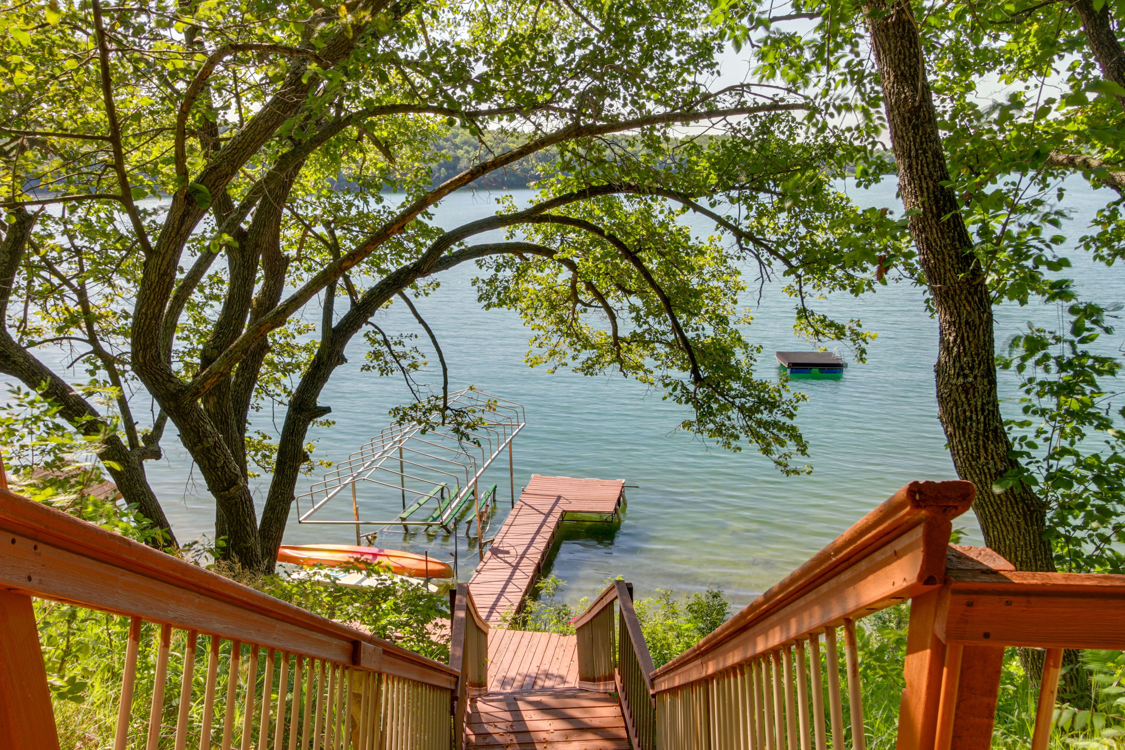 Steps to Dock