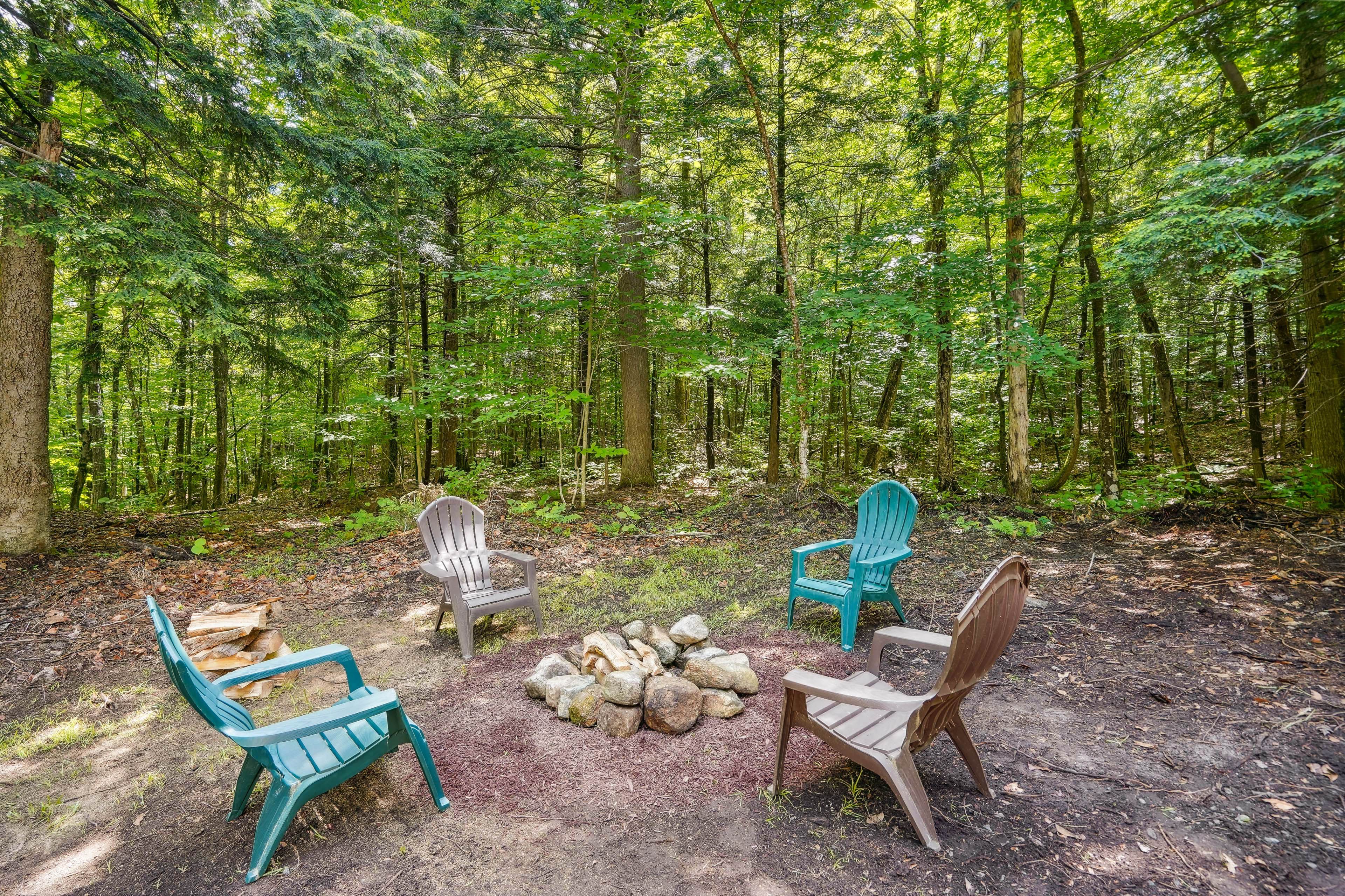 Fire Pit | 400 Sq Ft