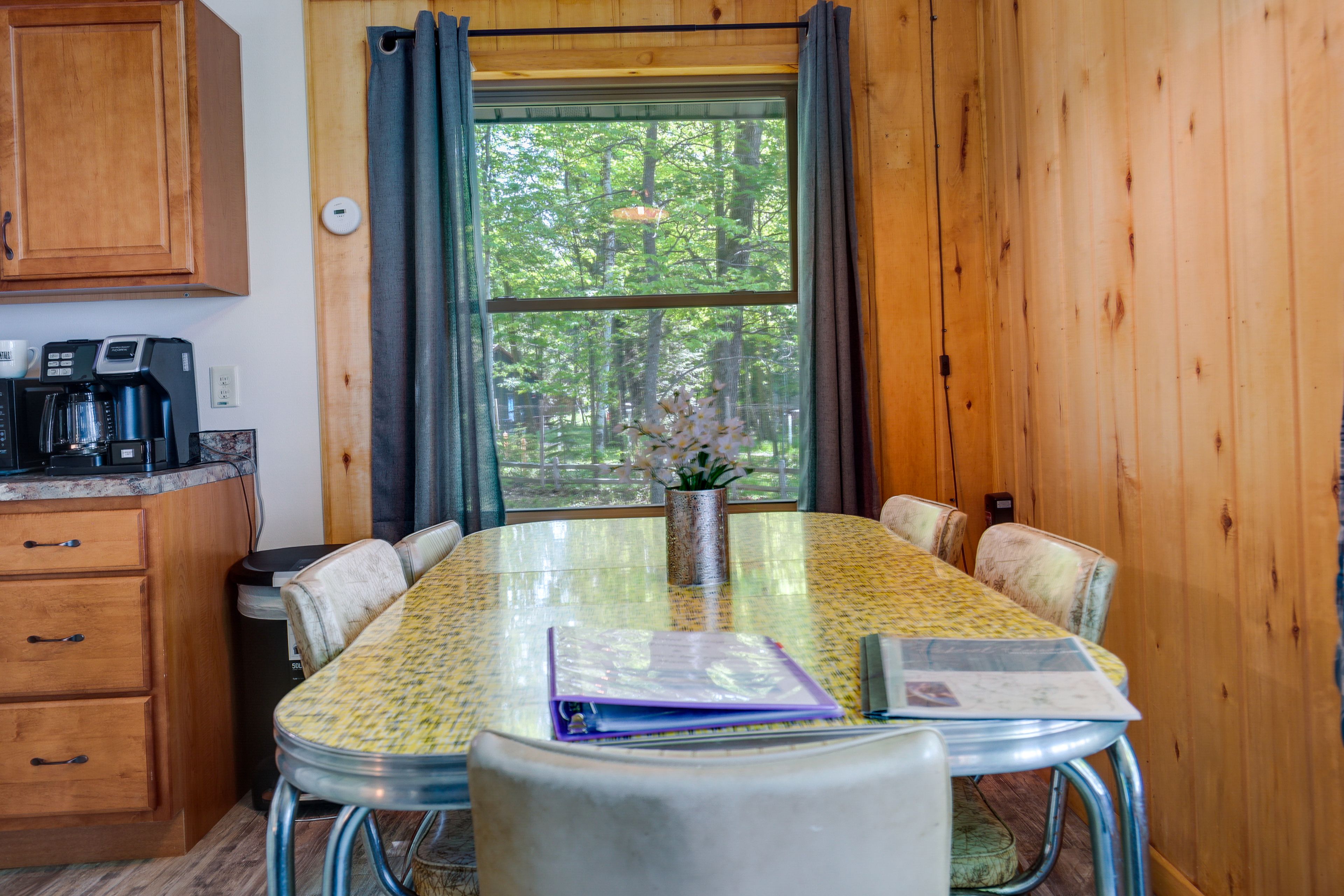 Dining Area | Dishware/Flatware | Trash Bags/Paper Towels