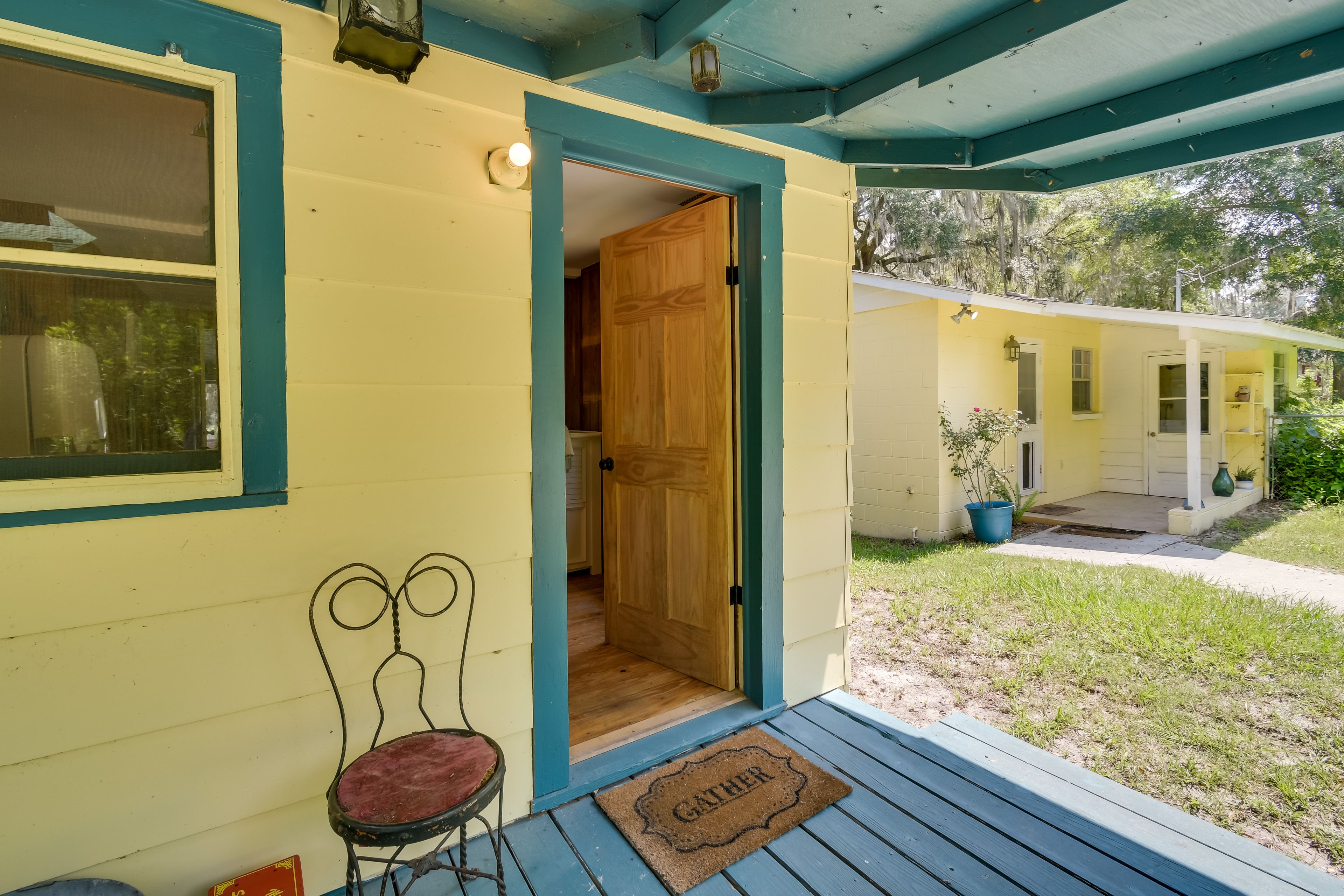 Detached Casita Entrance