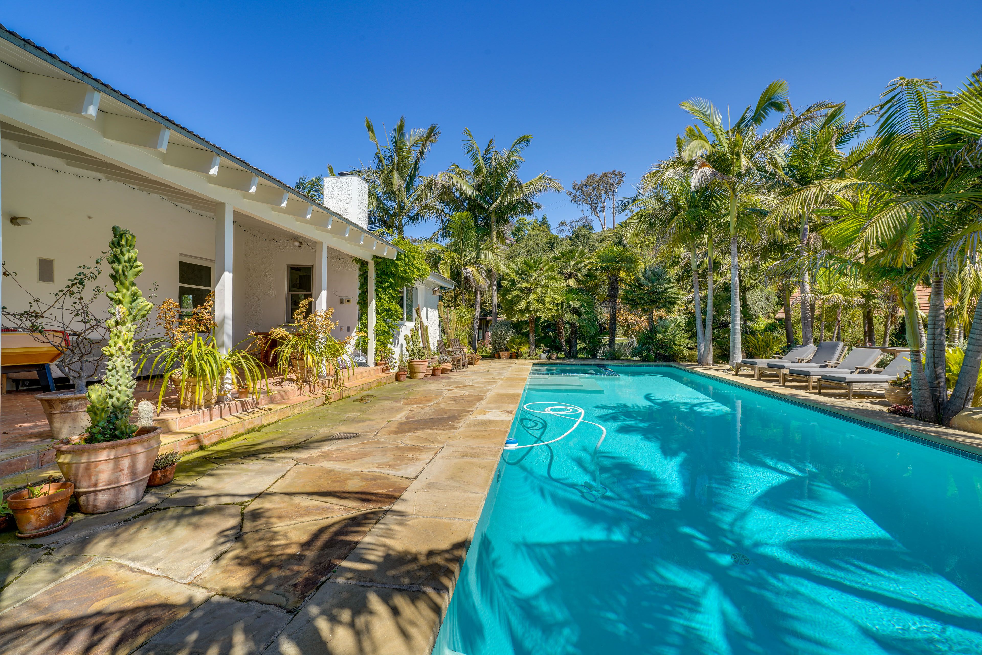 Shared Pool w/ Spa