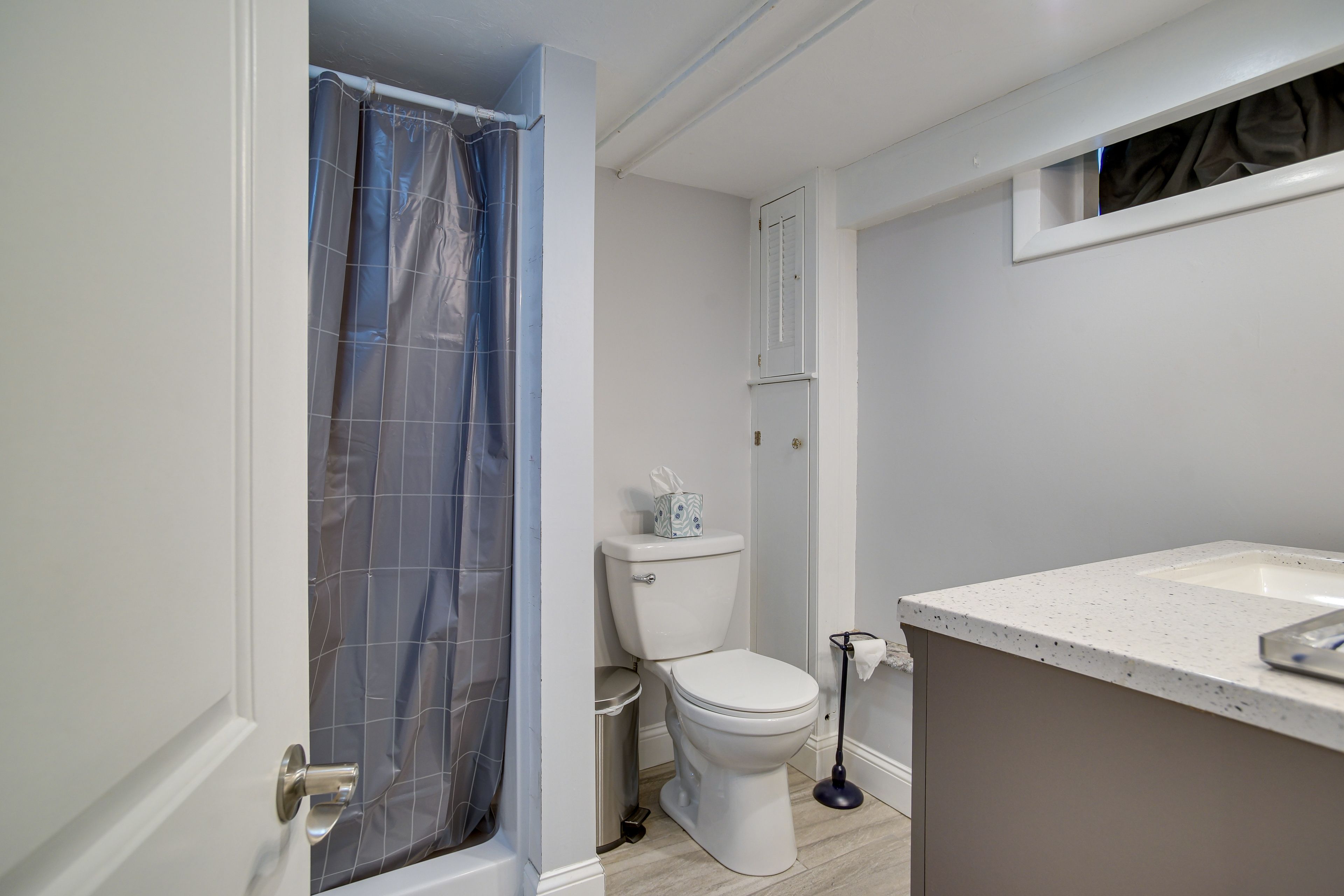Full Bathroom | Lower Level | Complimentary Toiletries