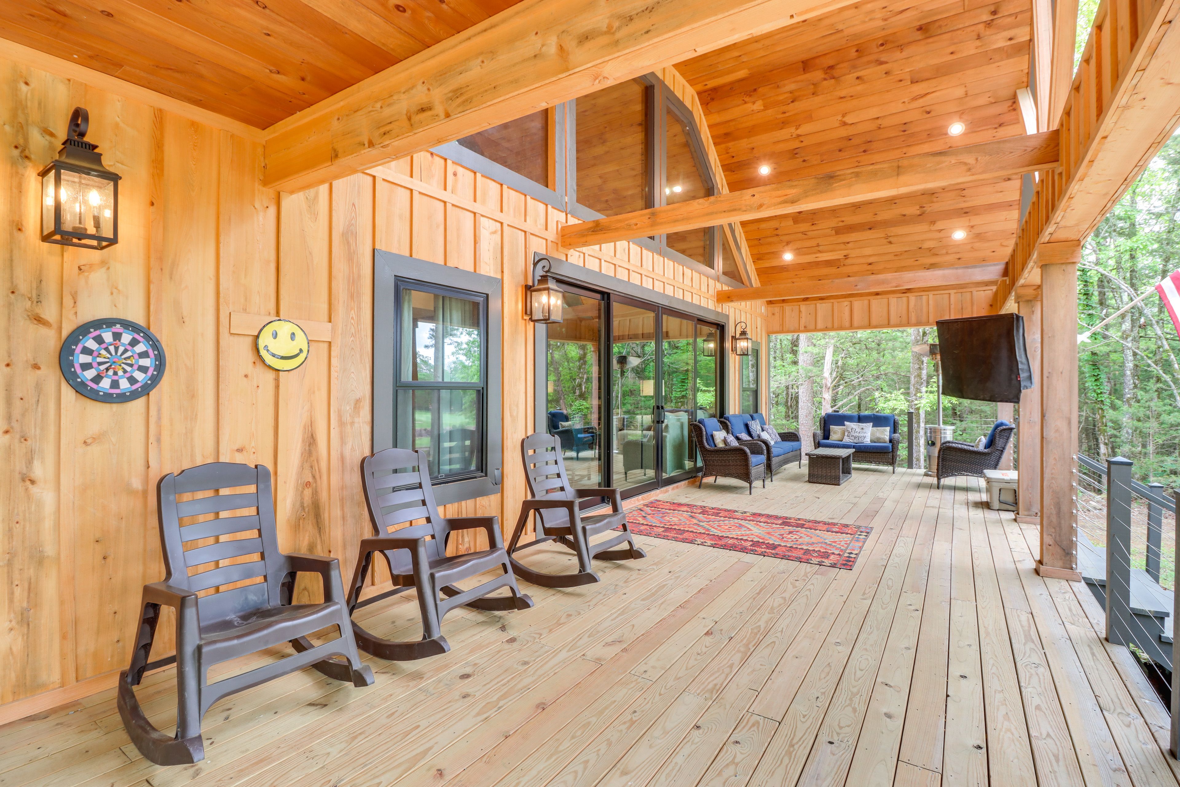 Spacious Deck