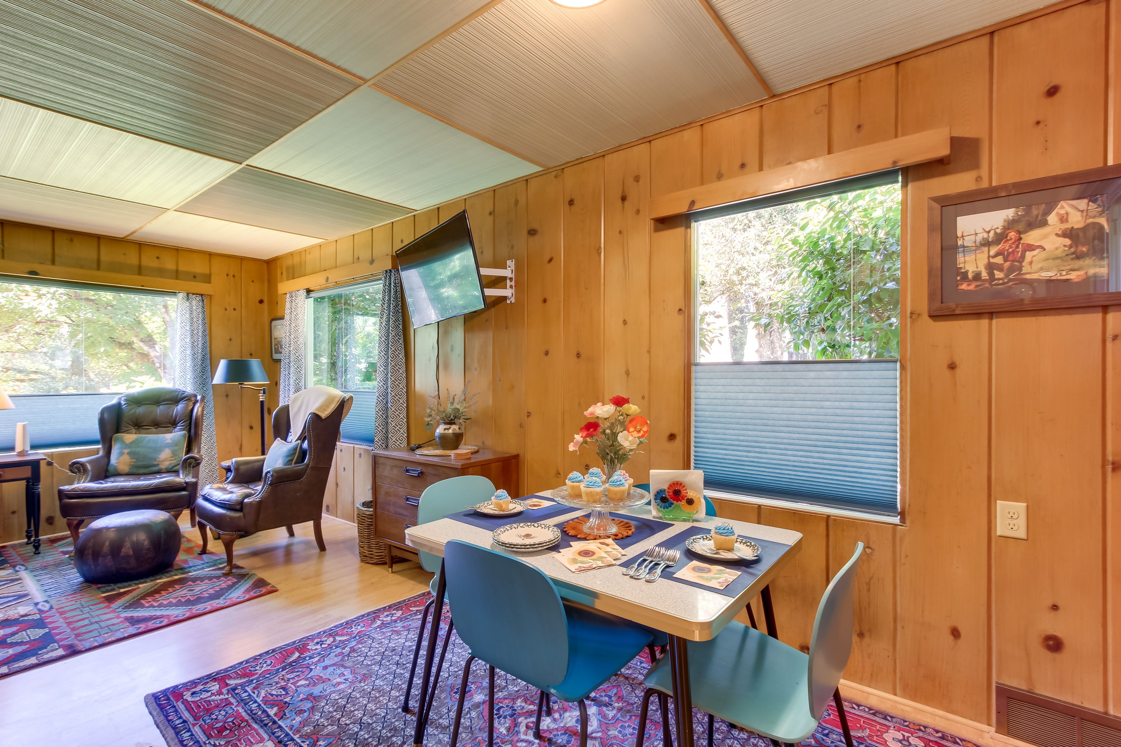 Dining Area | Fully Equipped Kitchen | Cooking Basics