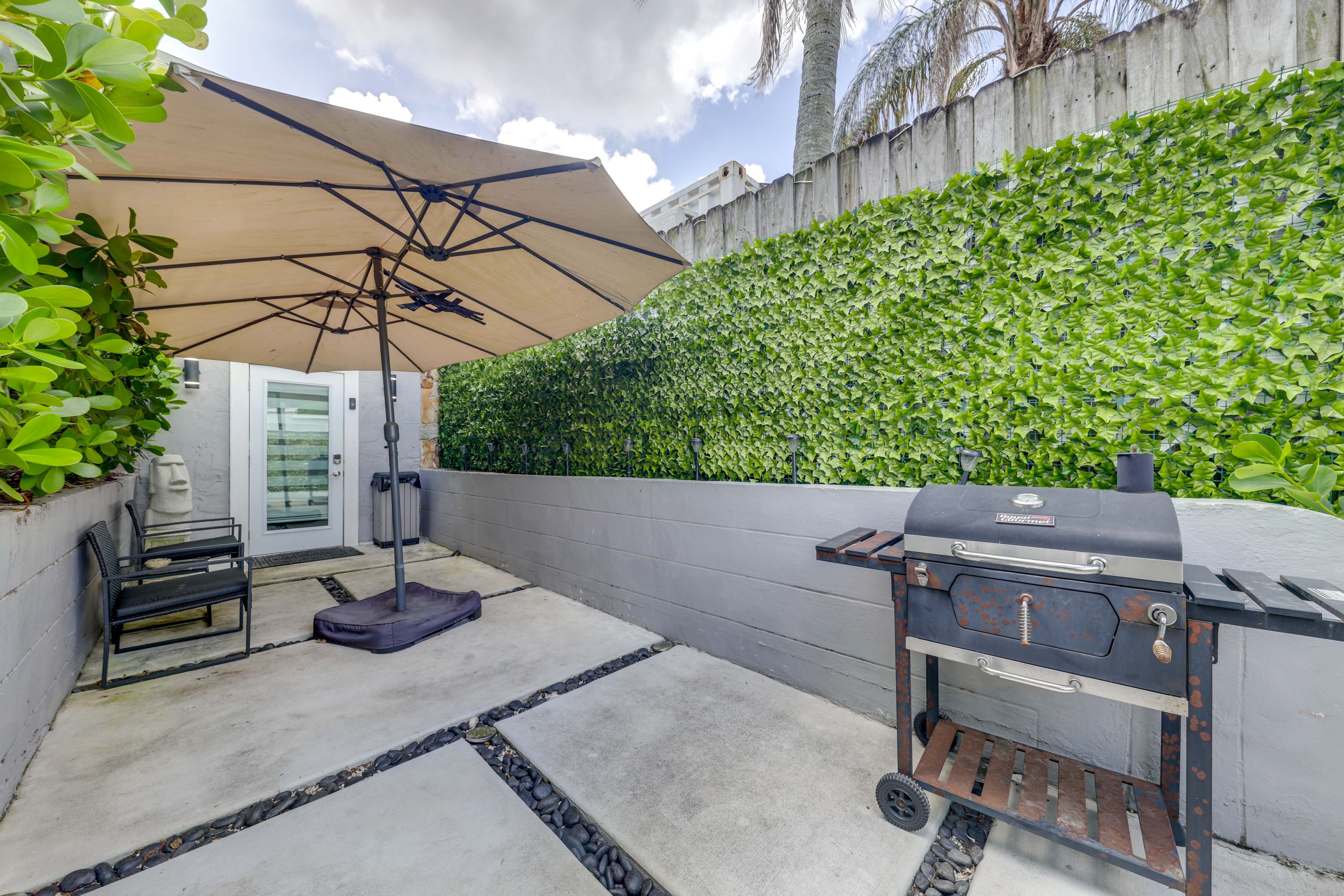 Studio Entrance | Charcoal Grill