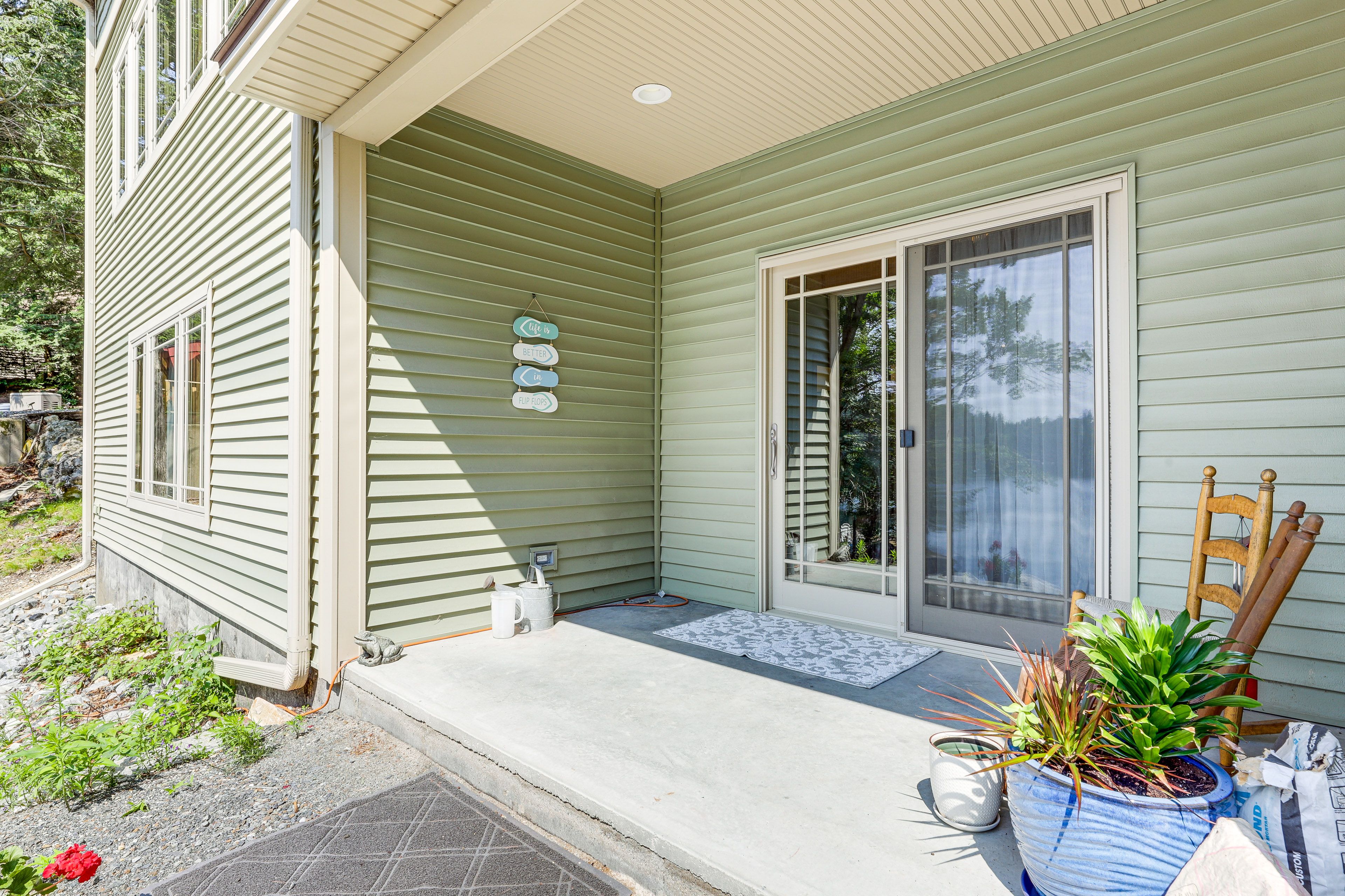 Unit Entrance