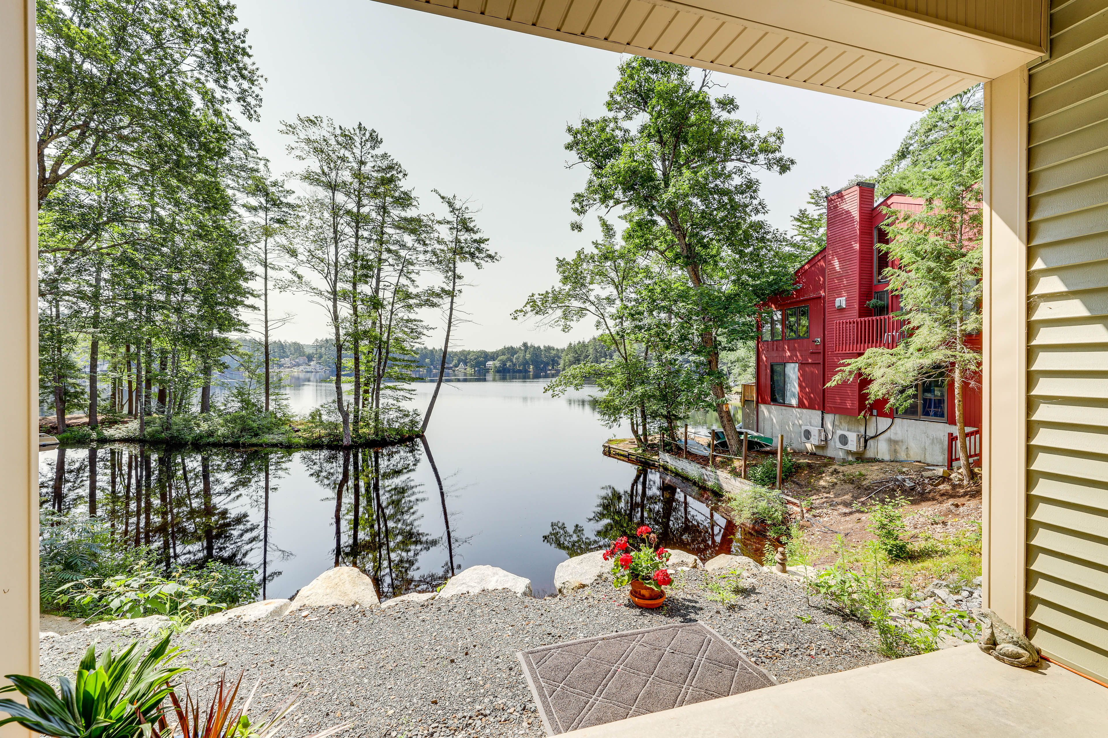 Entryway | Lake View | Homeowner On-Site (Upper Unit)