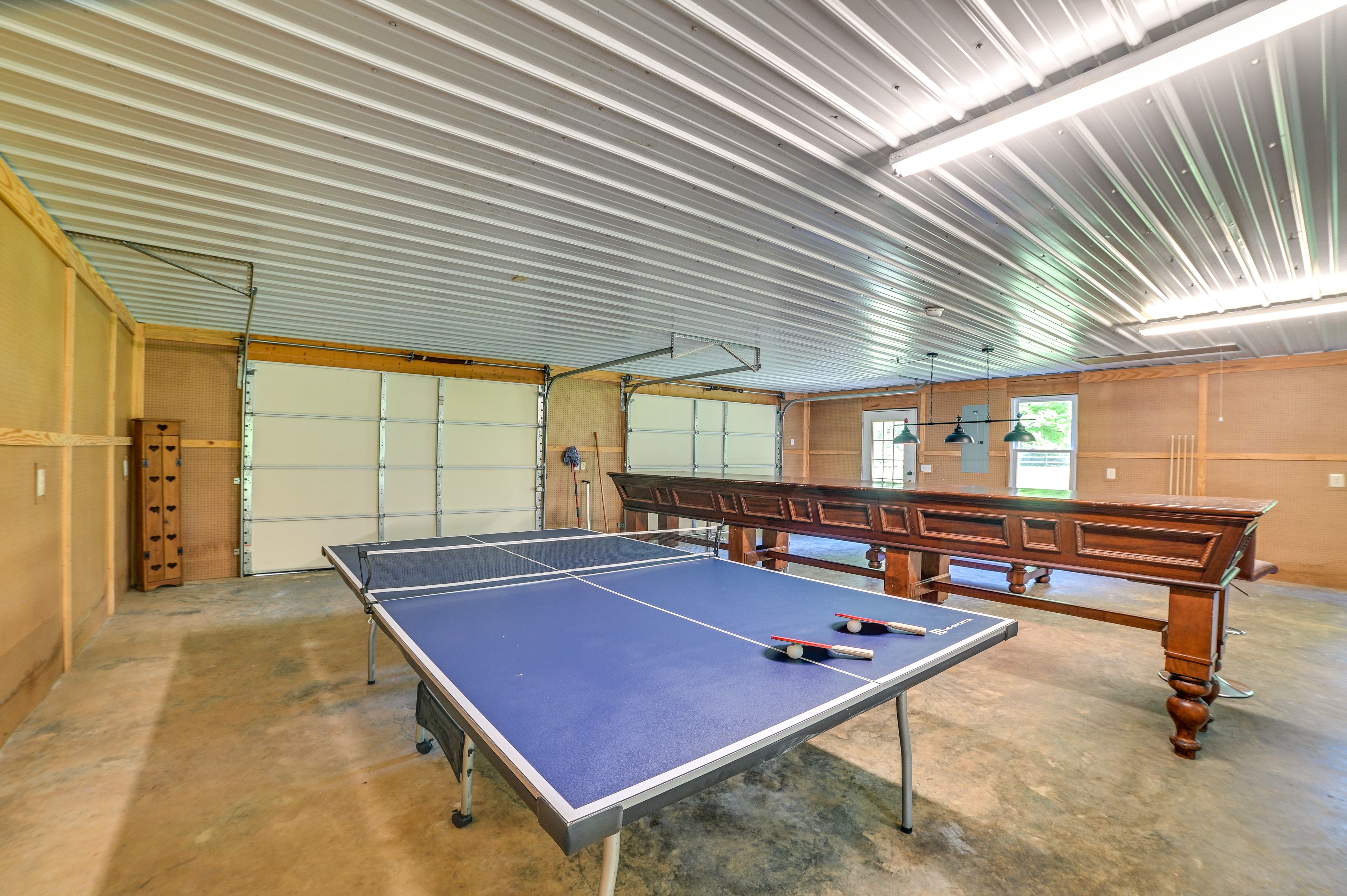 Game Room | Smart TV w/ Cable | Fitness Equipment