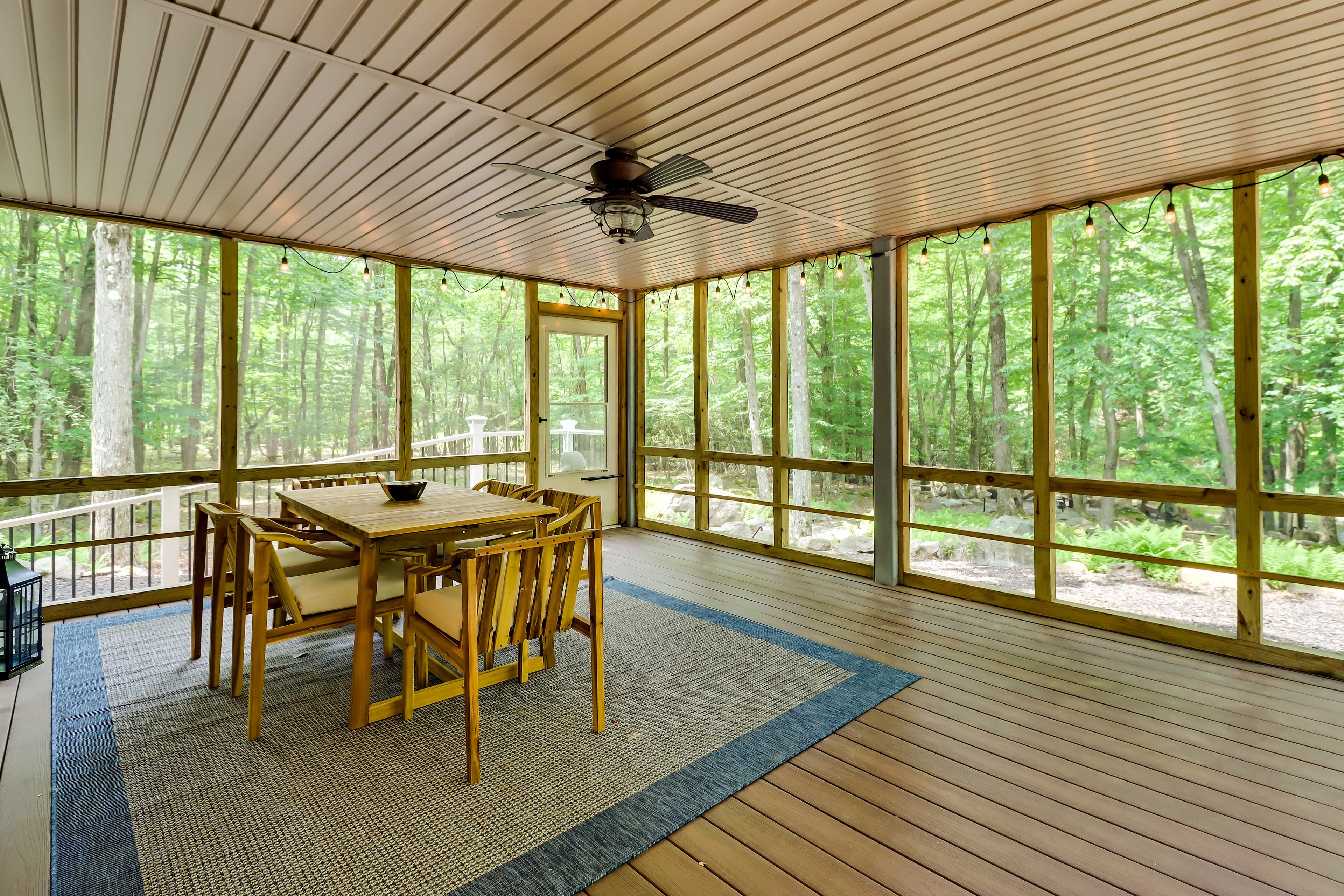 Screened Porch