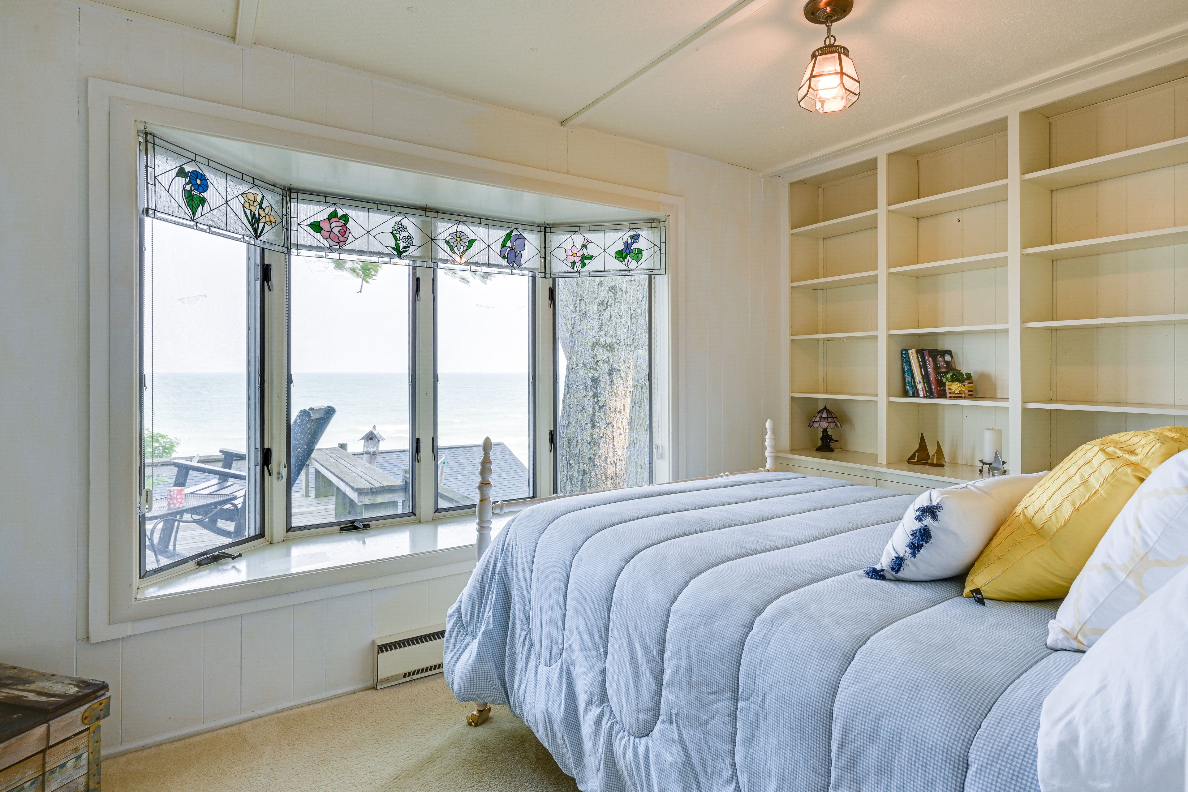 Bedroom 1 | Queen Bed | Linens Provided