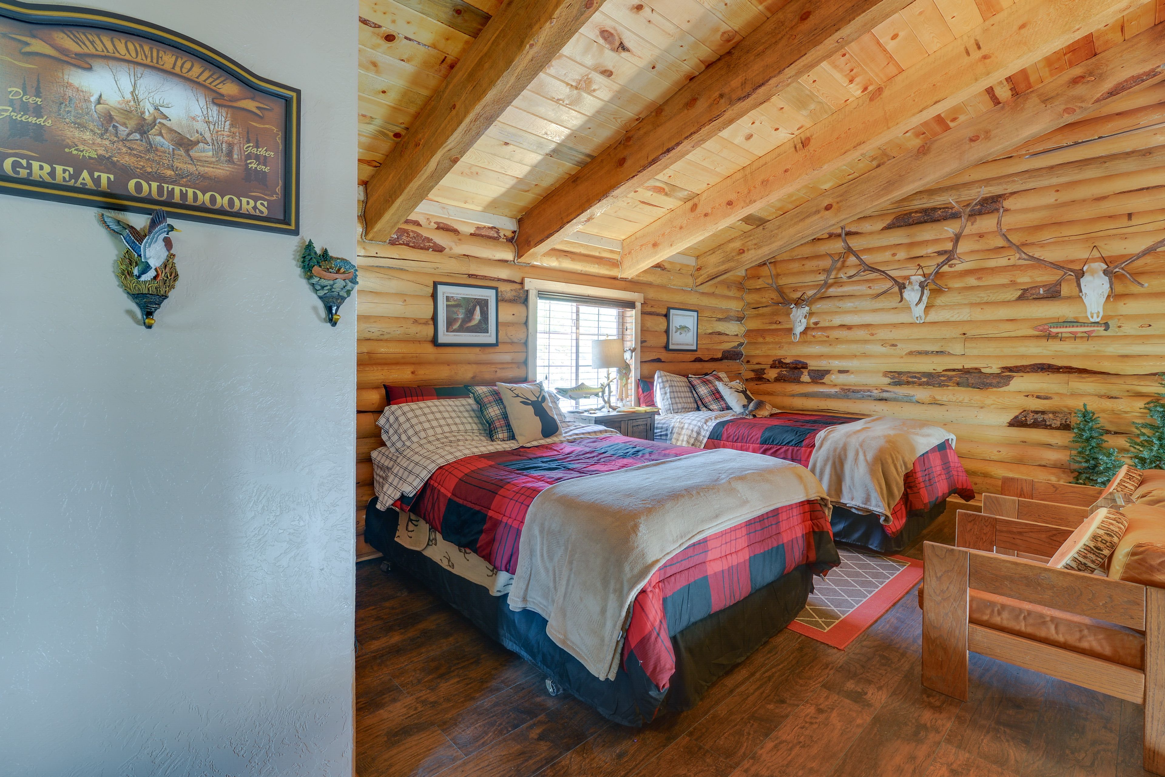 Loft | 2 Queen Beds