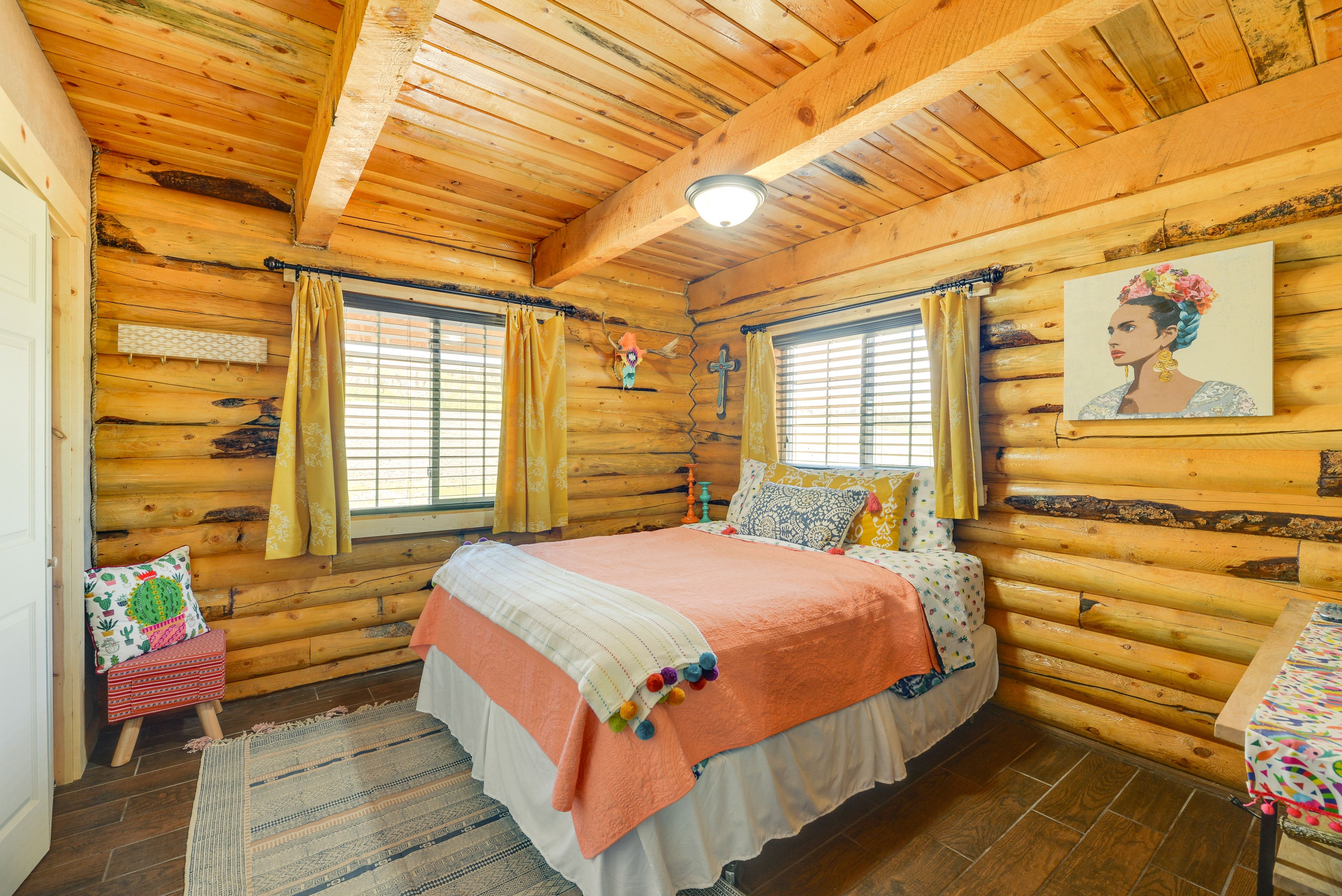 Bedroom 1 | Queen Bed | Linens Provided