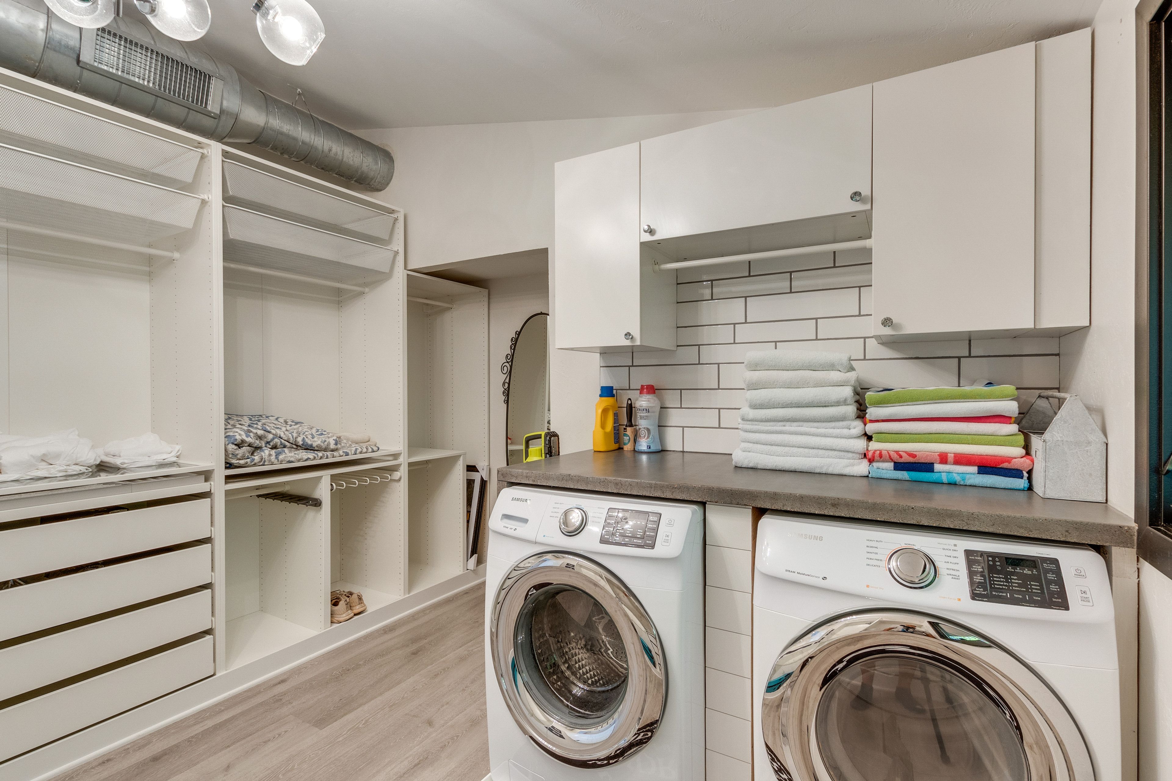 Laundry Area | Washer/Dryer | Hangers | Trash Bags/Paper Towels