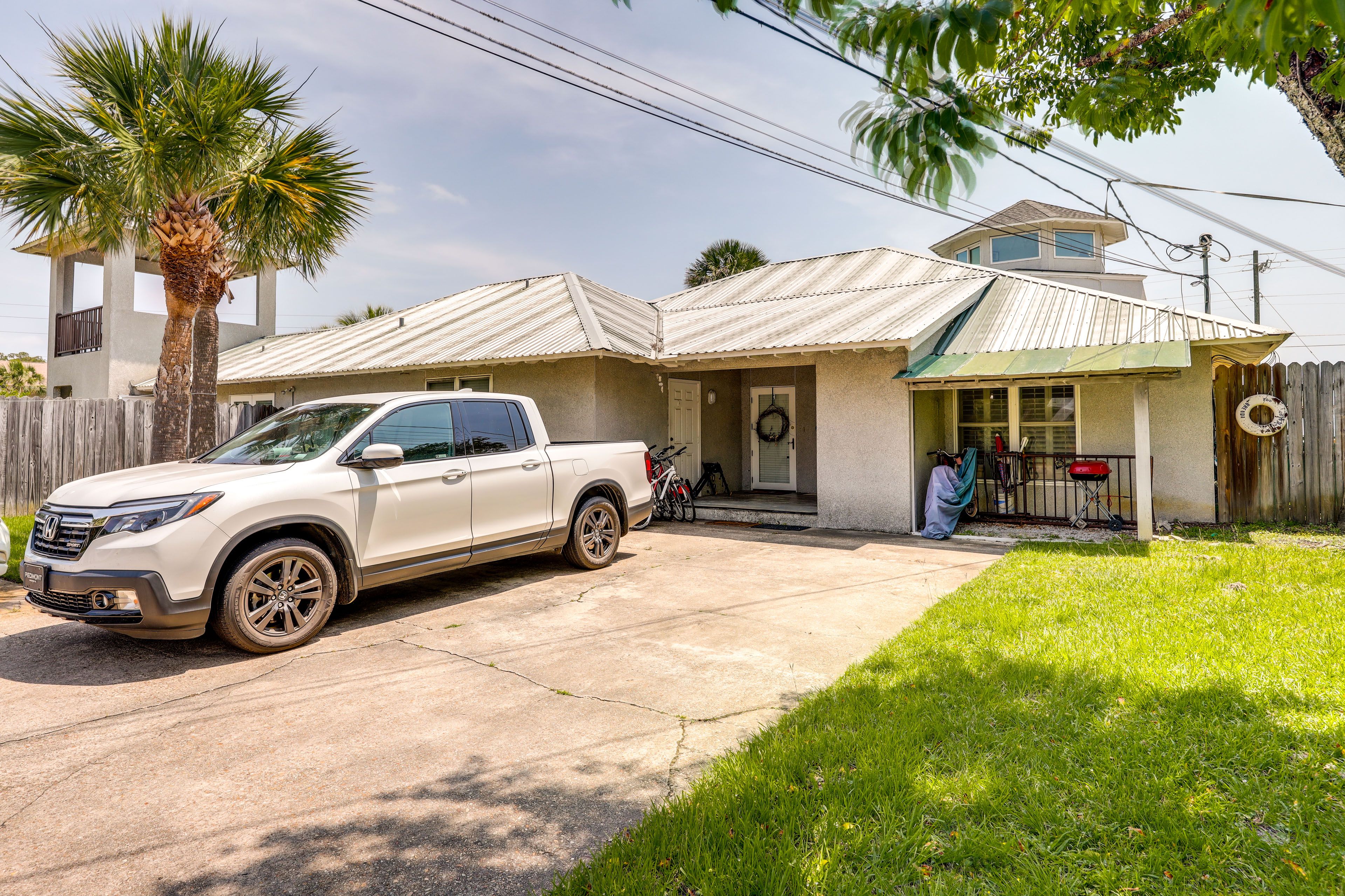 Parking | Driveway (2 Vehicles) | Mandatory Parking Fee