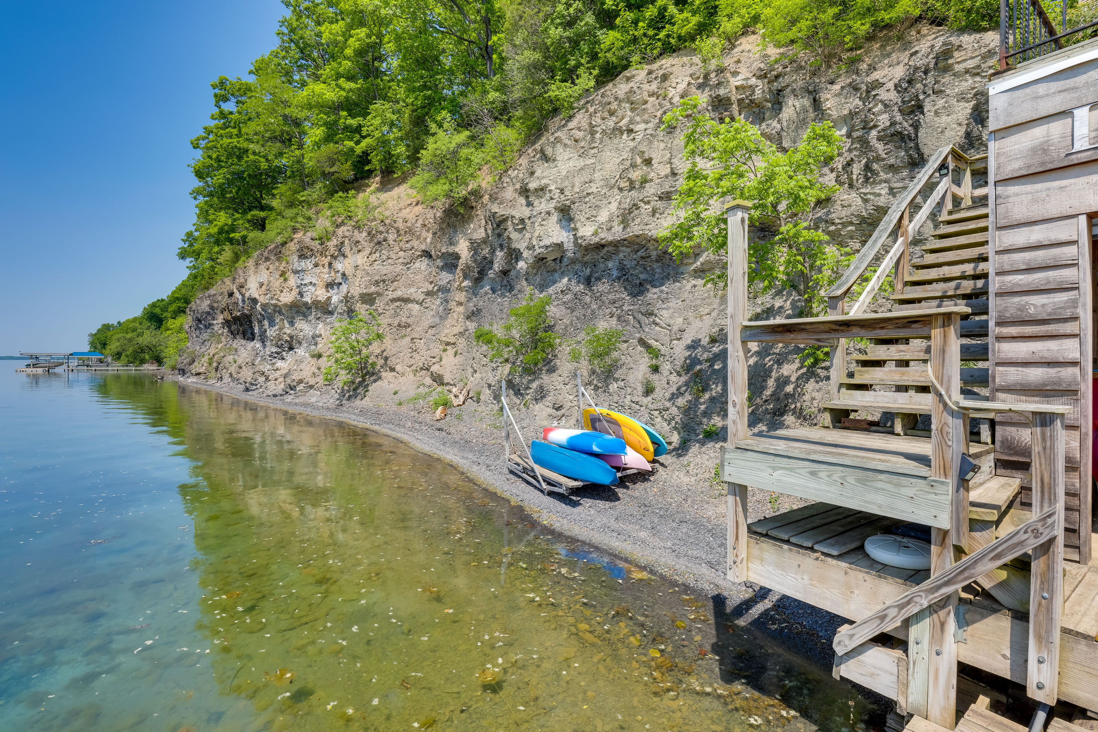 Kayaks & Paddle Boards