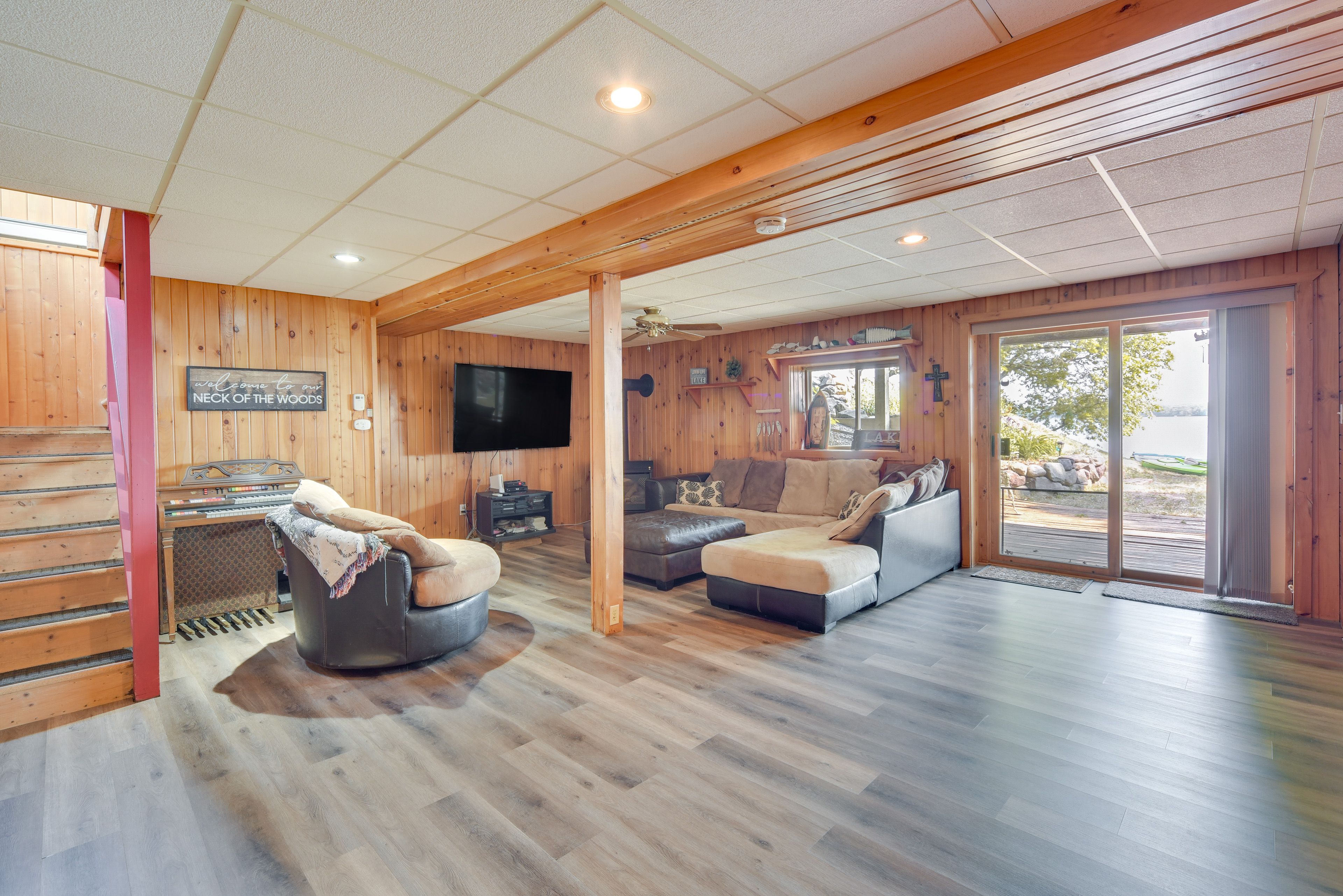 Additional Living Area | Basement | Smart TV | Wood-Burning Stove