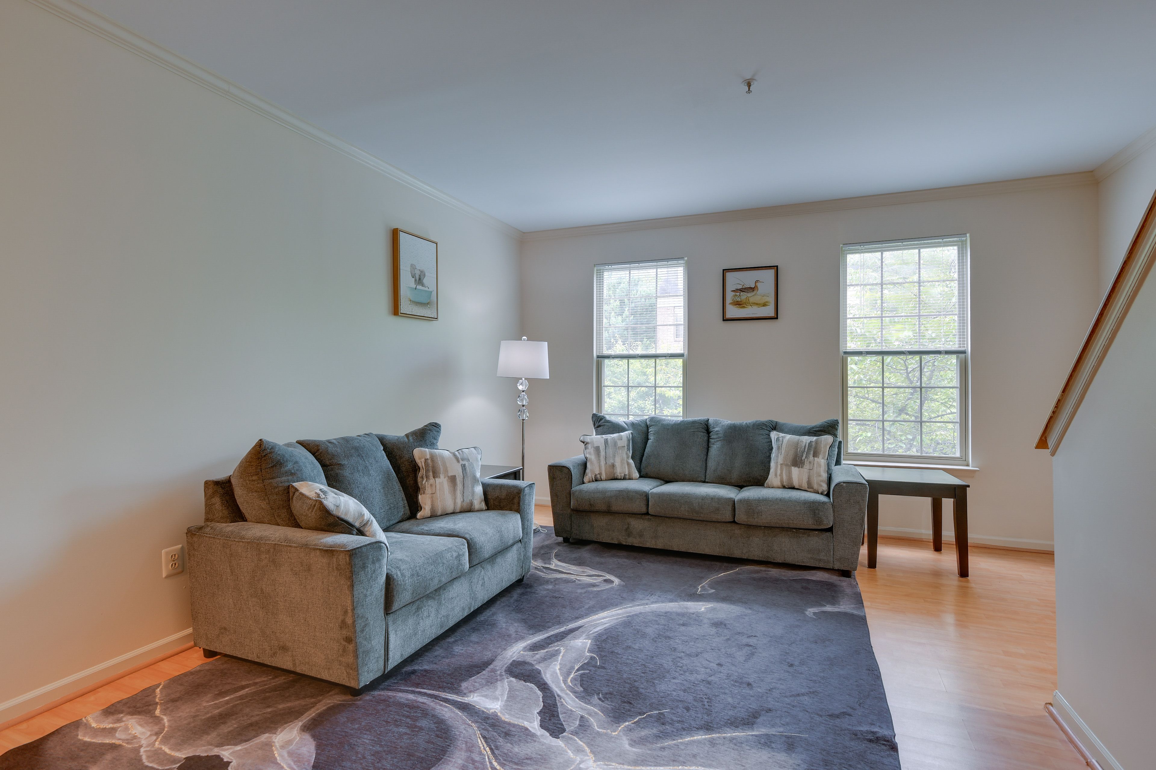 Living Room | Free WiFi | Smart TV | Central Heating & A/C