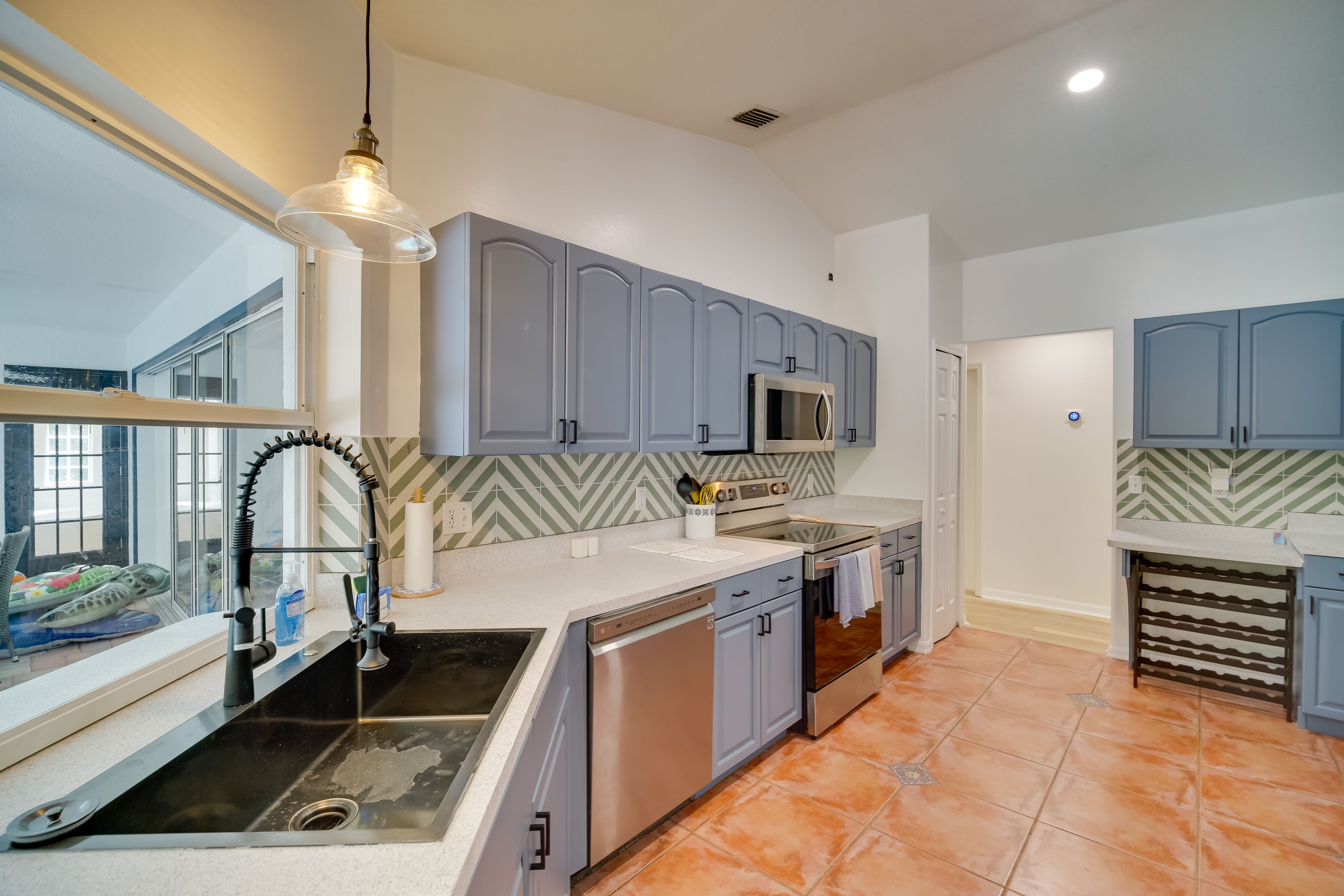 Kitchen | Dishwasher | Cooking Basics | Coffee Maker | Blender | Microwave