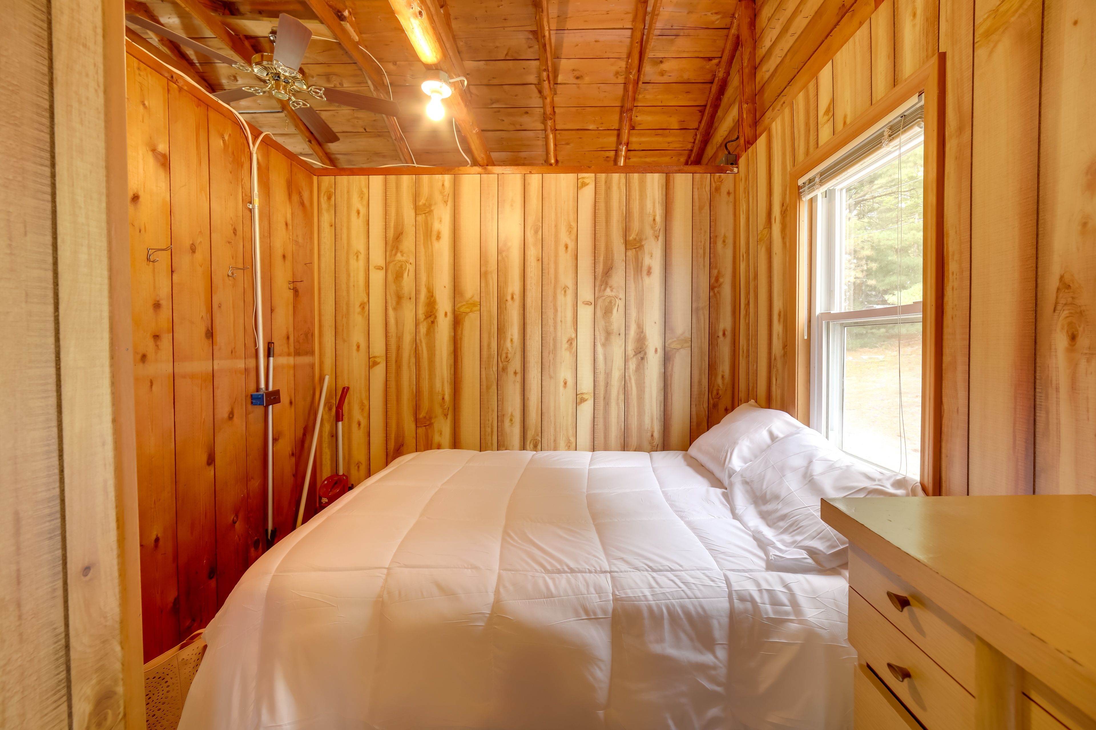 Bedroom 1 | Full Bed | Linens & Towels Provided