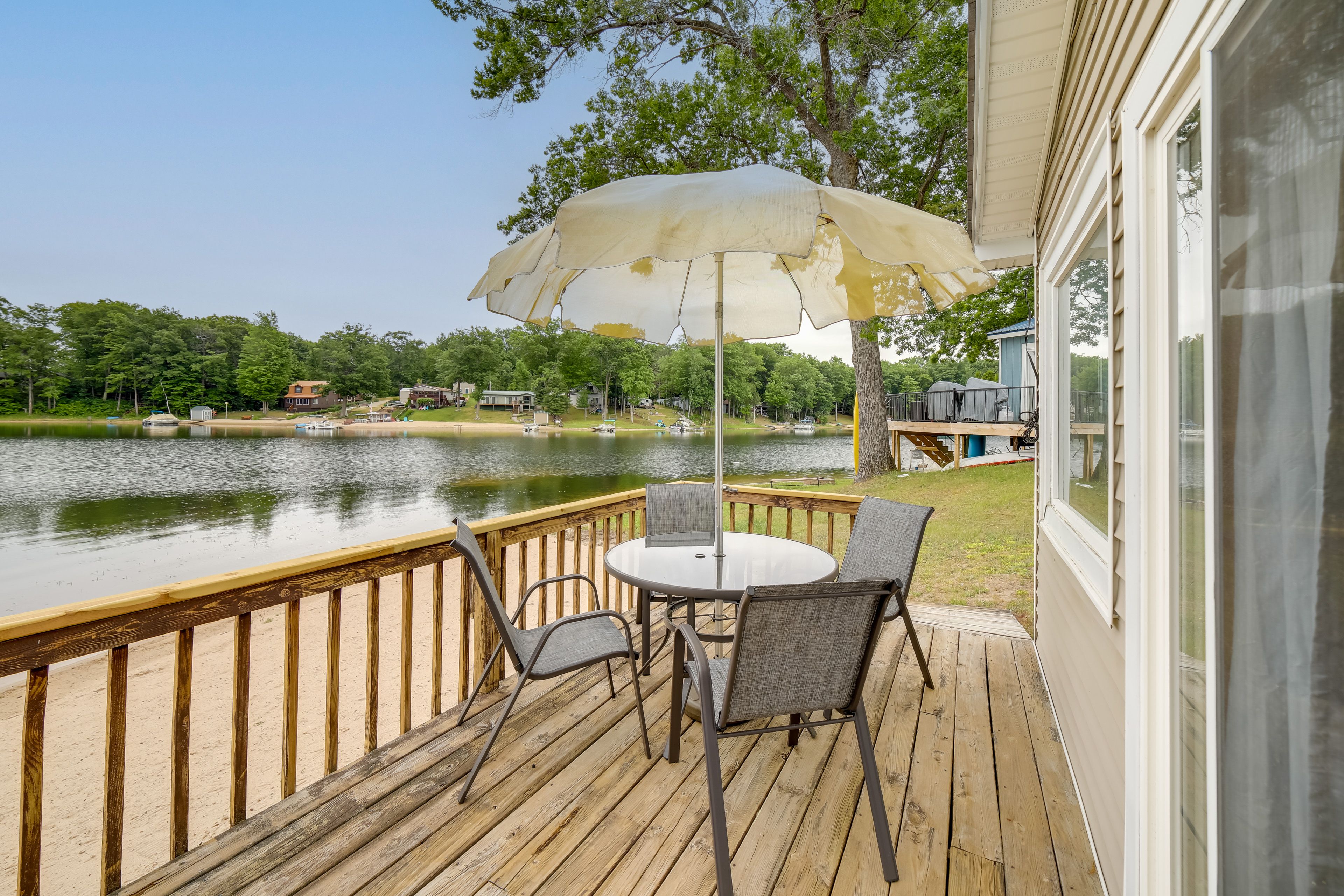 Deck