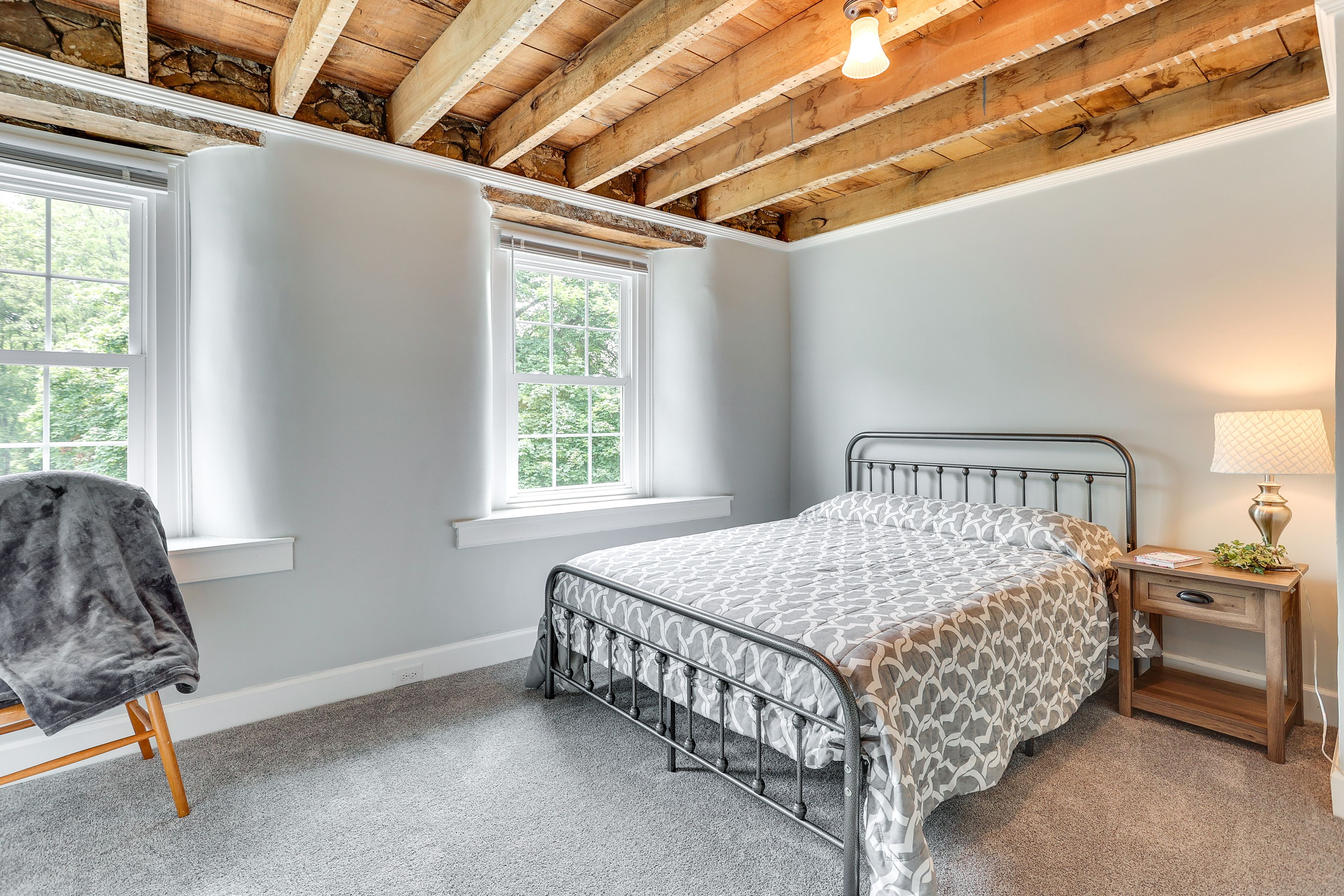Bedroom 4 | Queen Bed