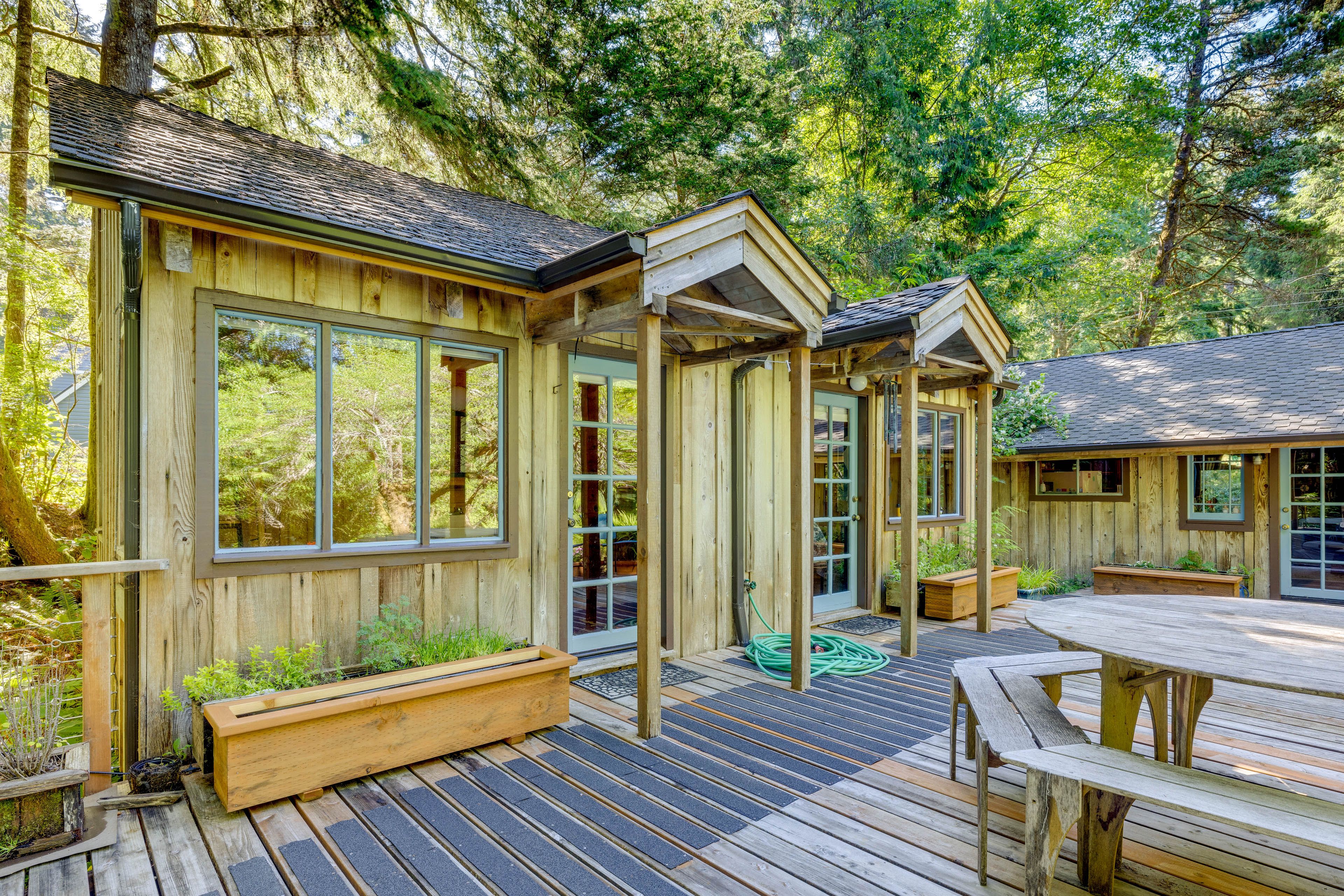 Guest Cabin Exterior