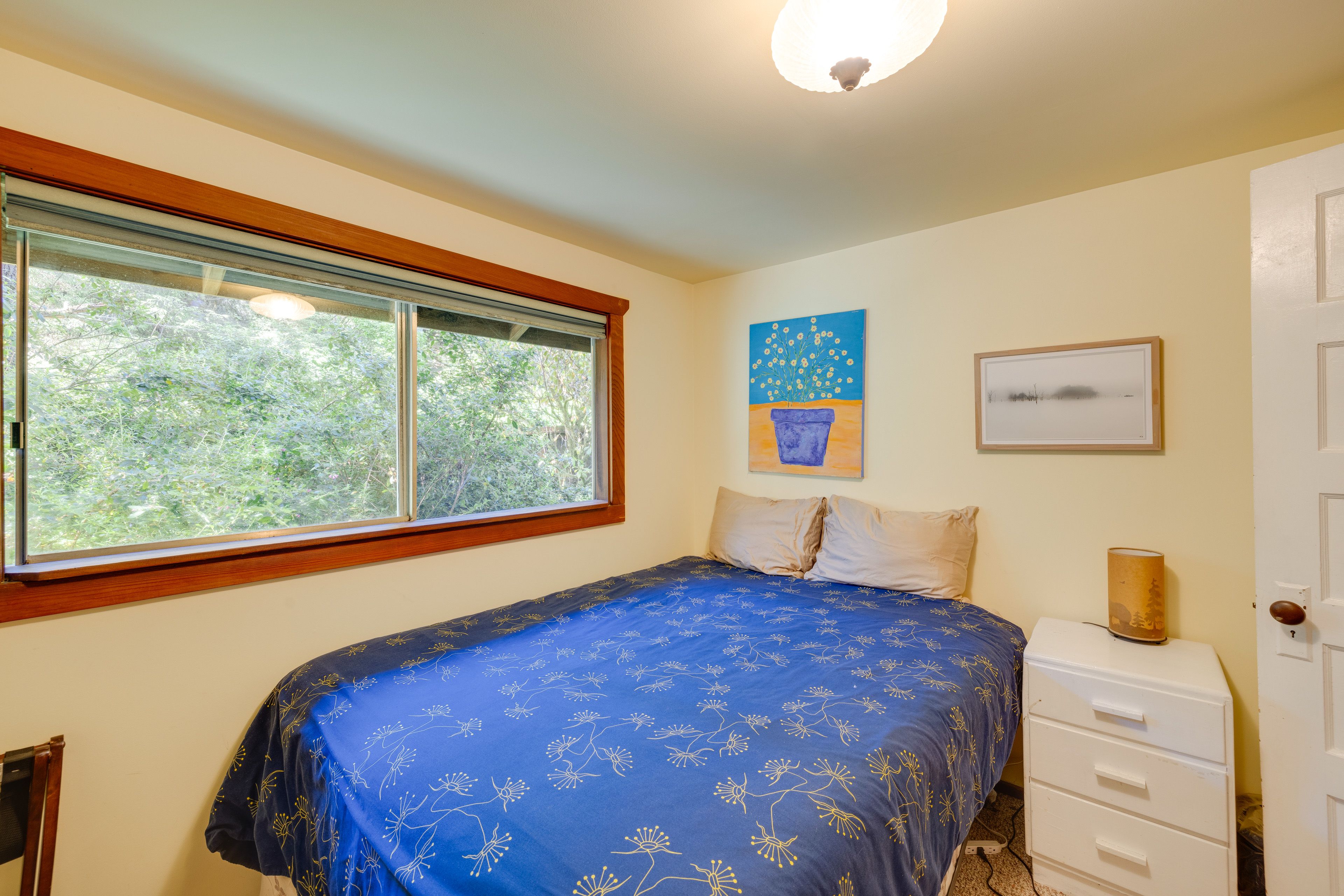 Bedroom 1 | Main Cabin | Full Bed | Linens Provided