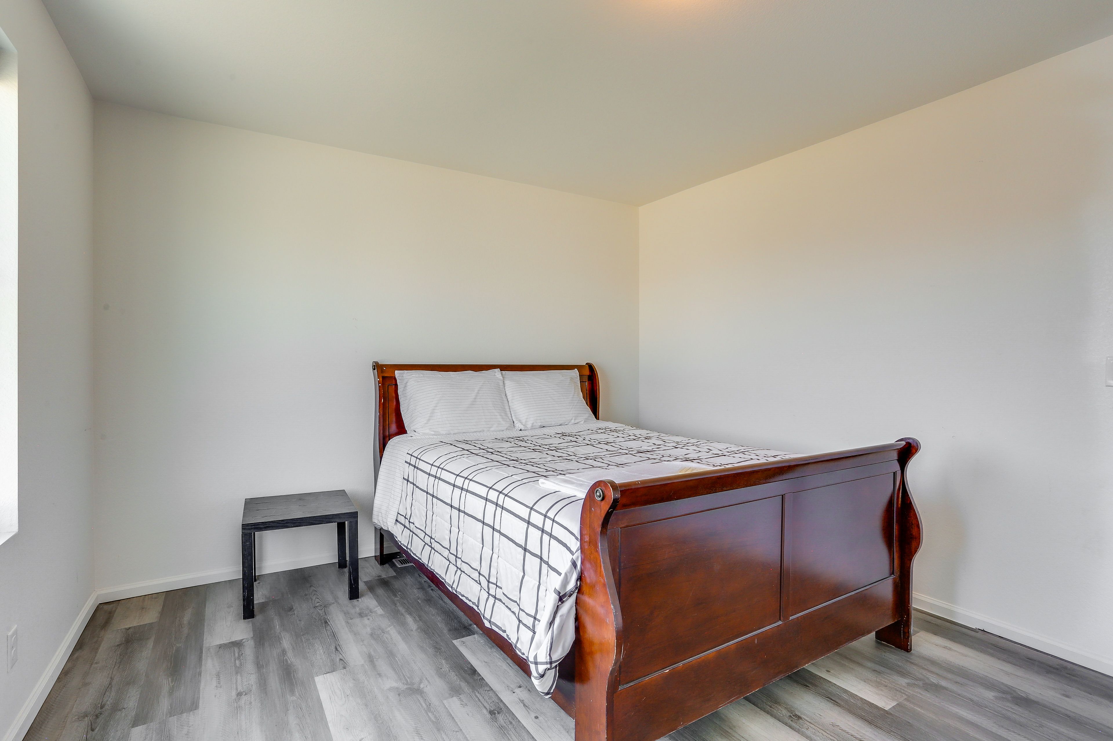 Bedroom 2 | Queen Bed | 2nd Floor